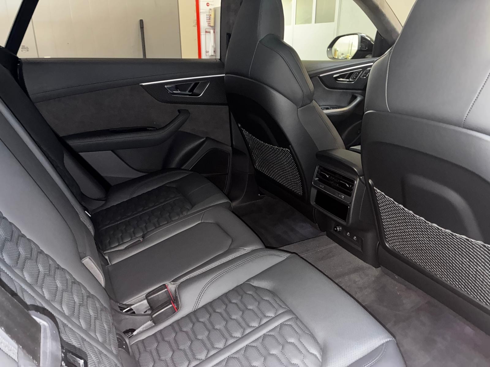 AUDI RSQ8 quattro tiptronic-image-7