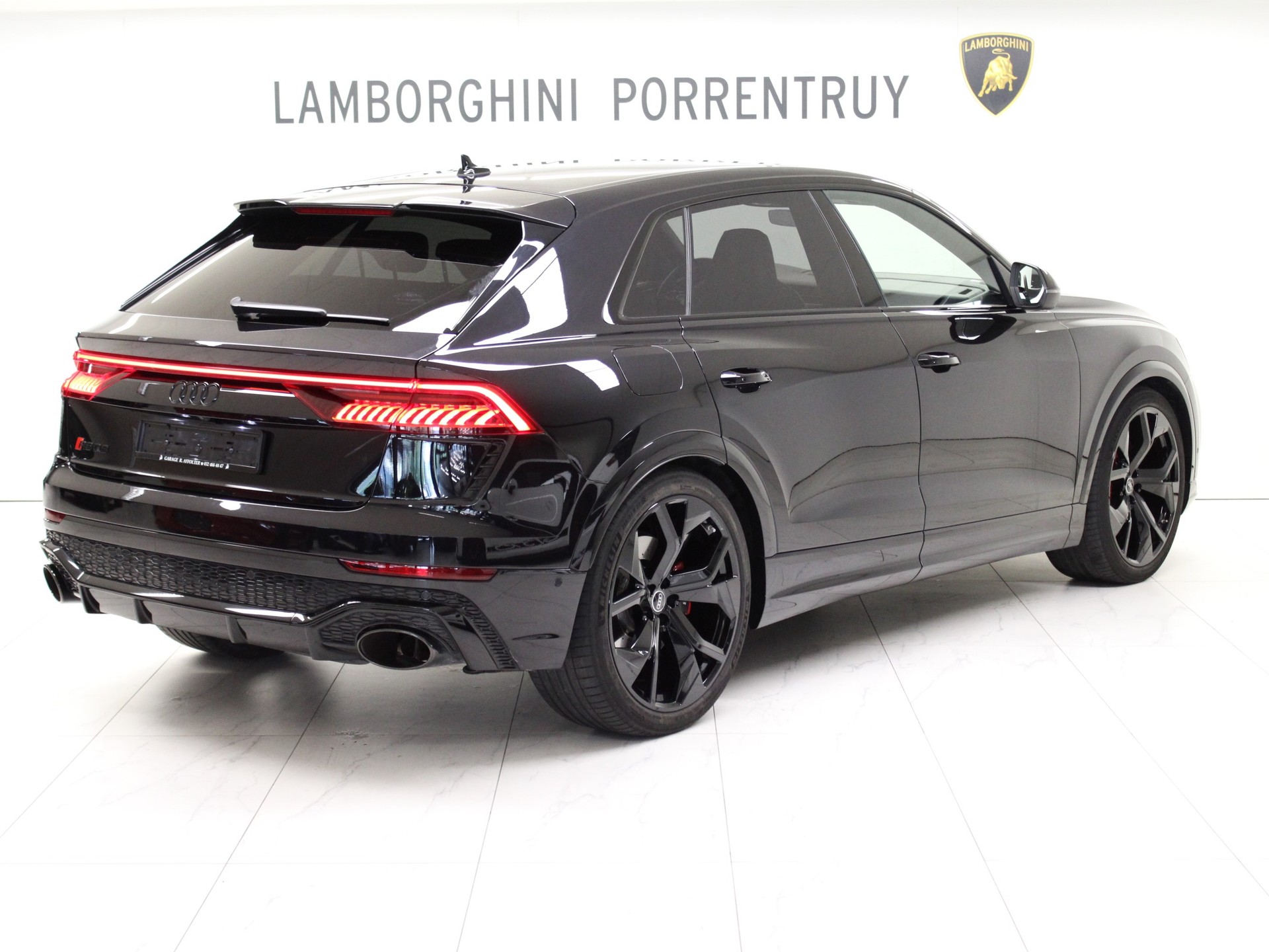 AUDI RSQ8 quattro tiptronic-image-2