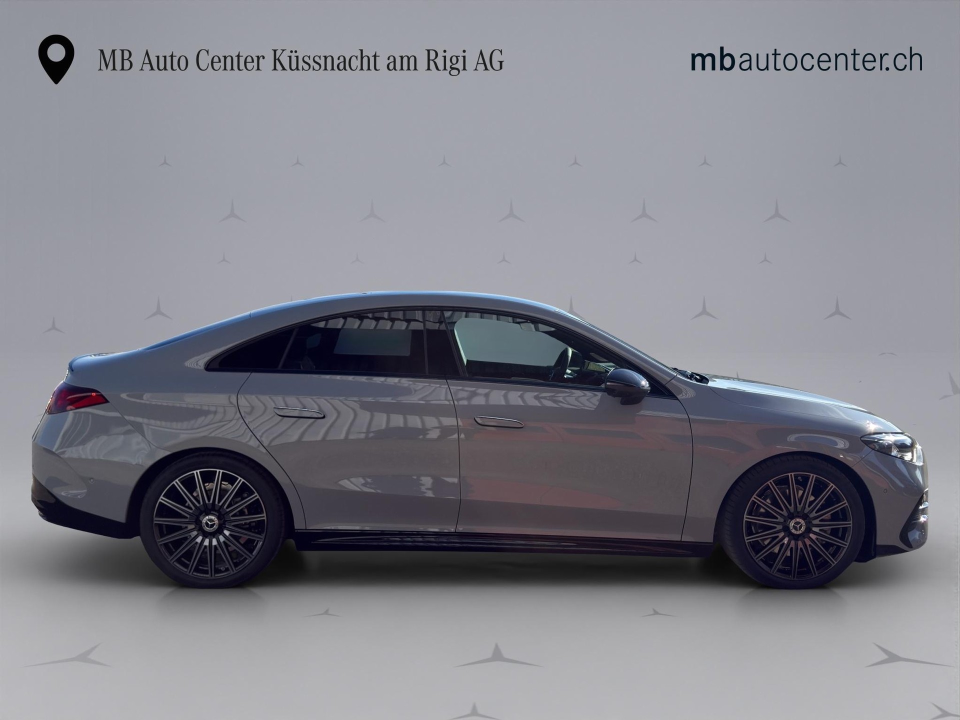 MERCEDES-BENZ CLA 220 AMG Line 4matic-image-6
