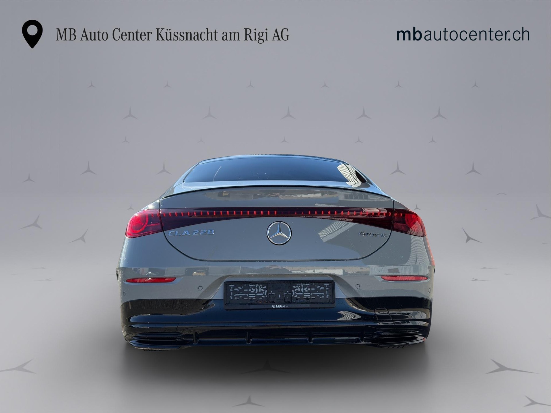 MERCEDES-BENZ CLA 220 AMG Line 4matic-image-4