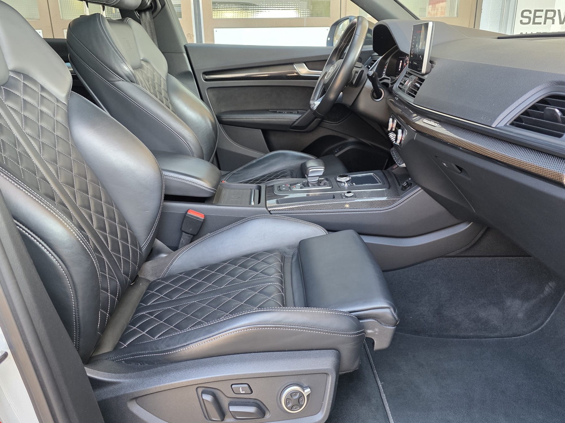 AUDI SQ5 TDI quattro tiptronic-image-7