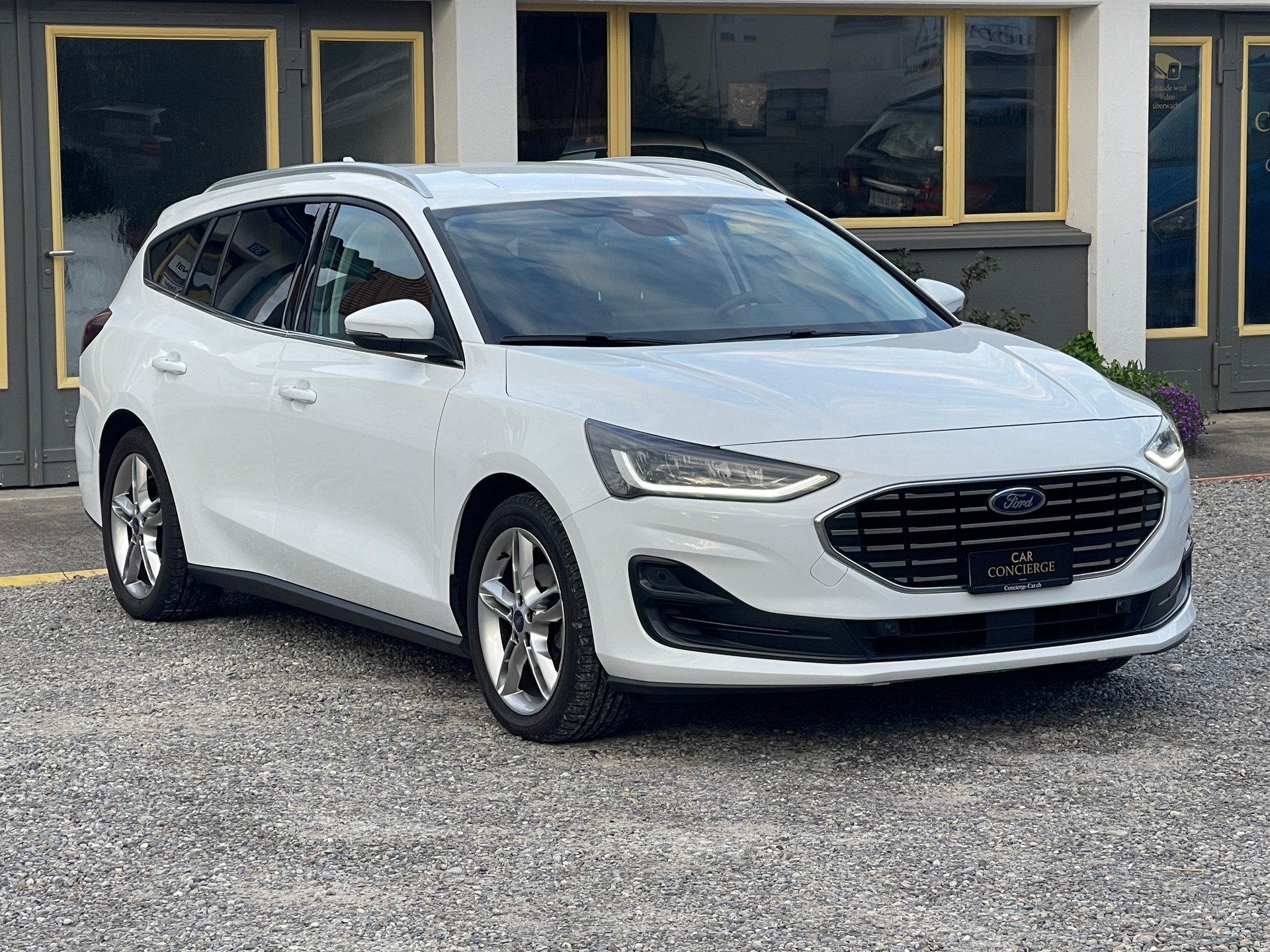FORD Focus 1.5 TDCi Titanium Automatic-image-1