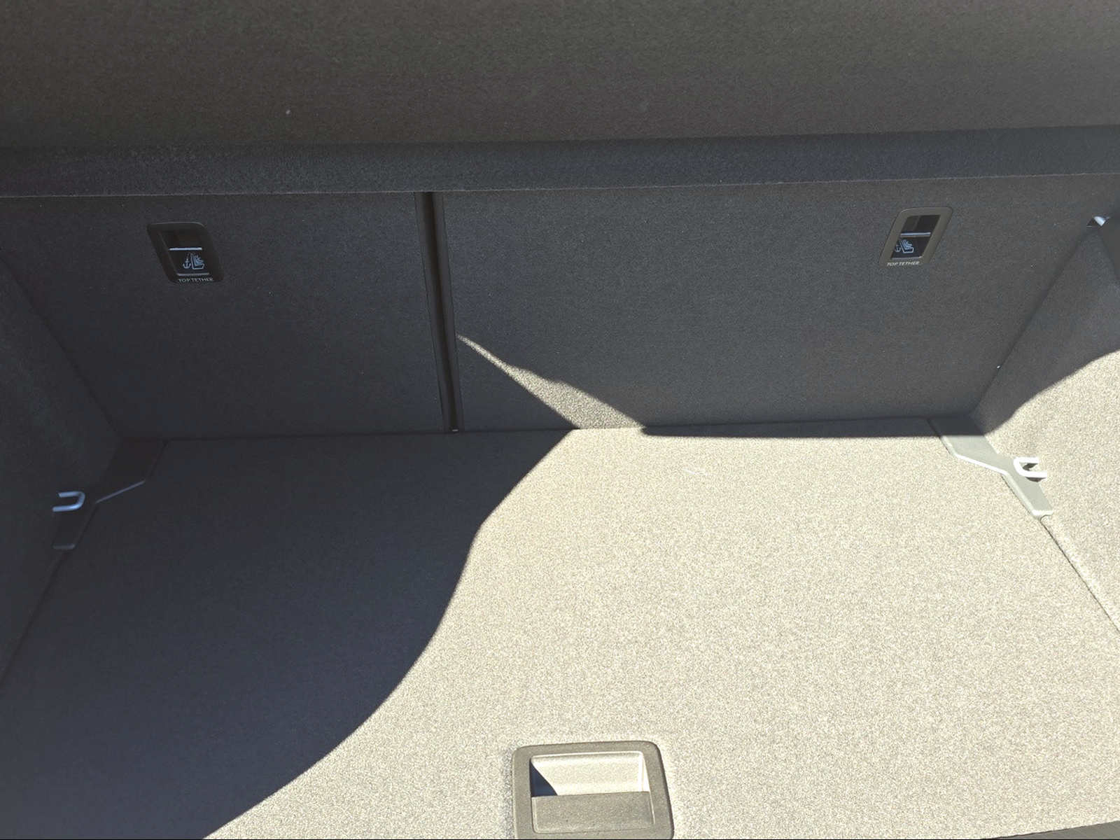 VW VW Polo-image-13