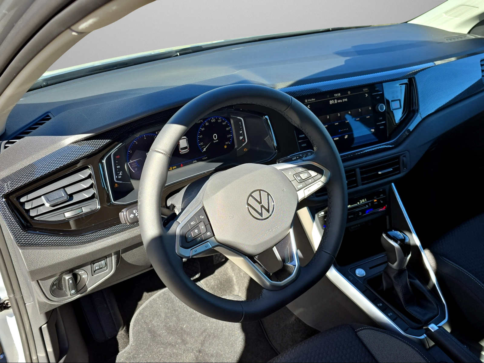 VW VW Polo-image-7