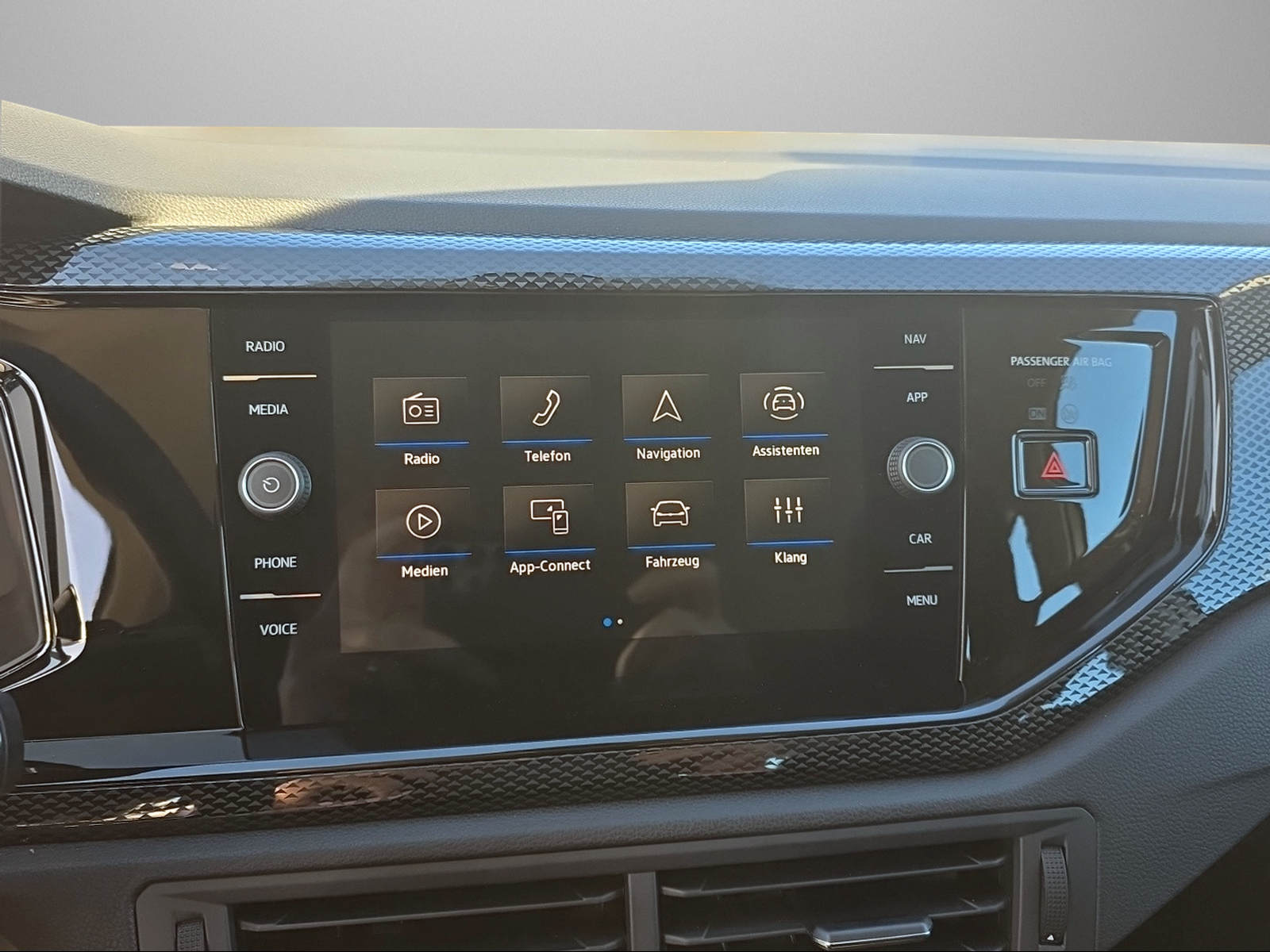 VW VW Polo-image-10