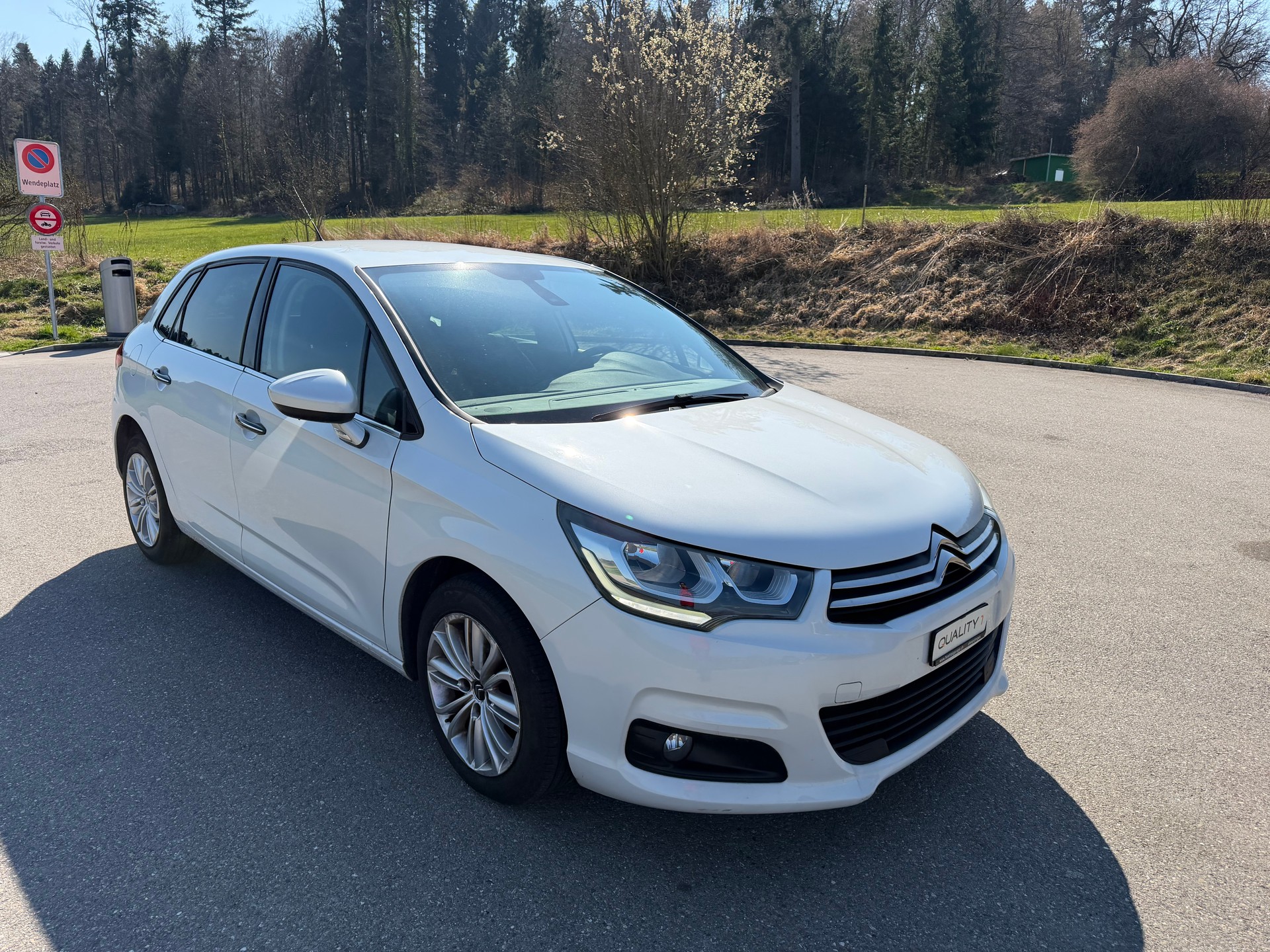 CITROEN C4 1.2 Pure Tech Shine Automatic-image-0