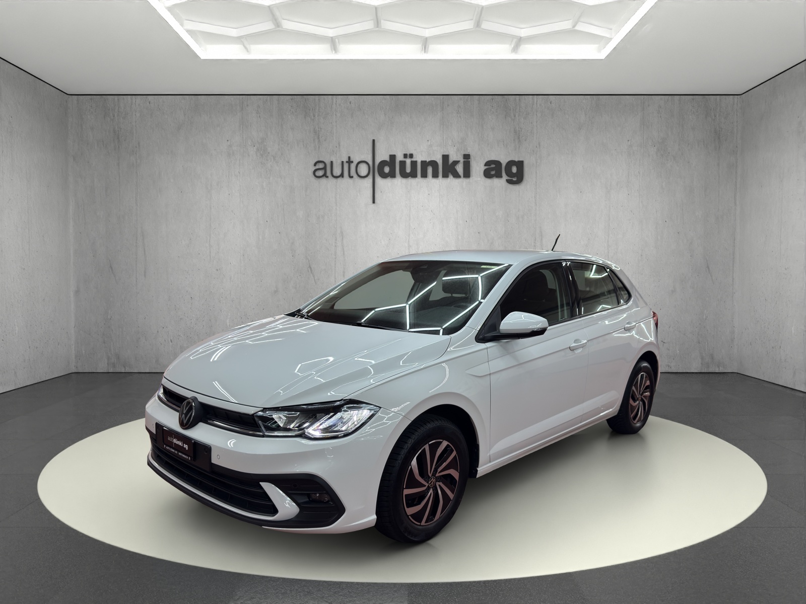 VW Polo 1.0 TSI Life (Kleinwagen) VW VW Polo 1.0 TSI Life (Kleinwagen)