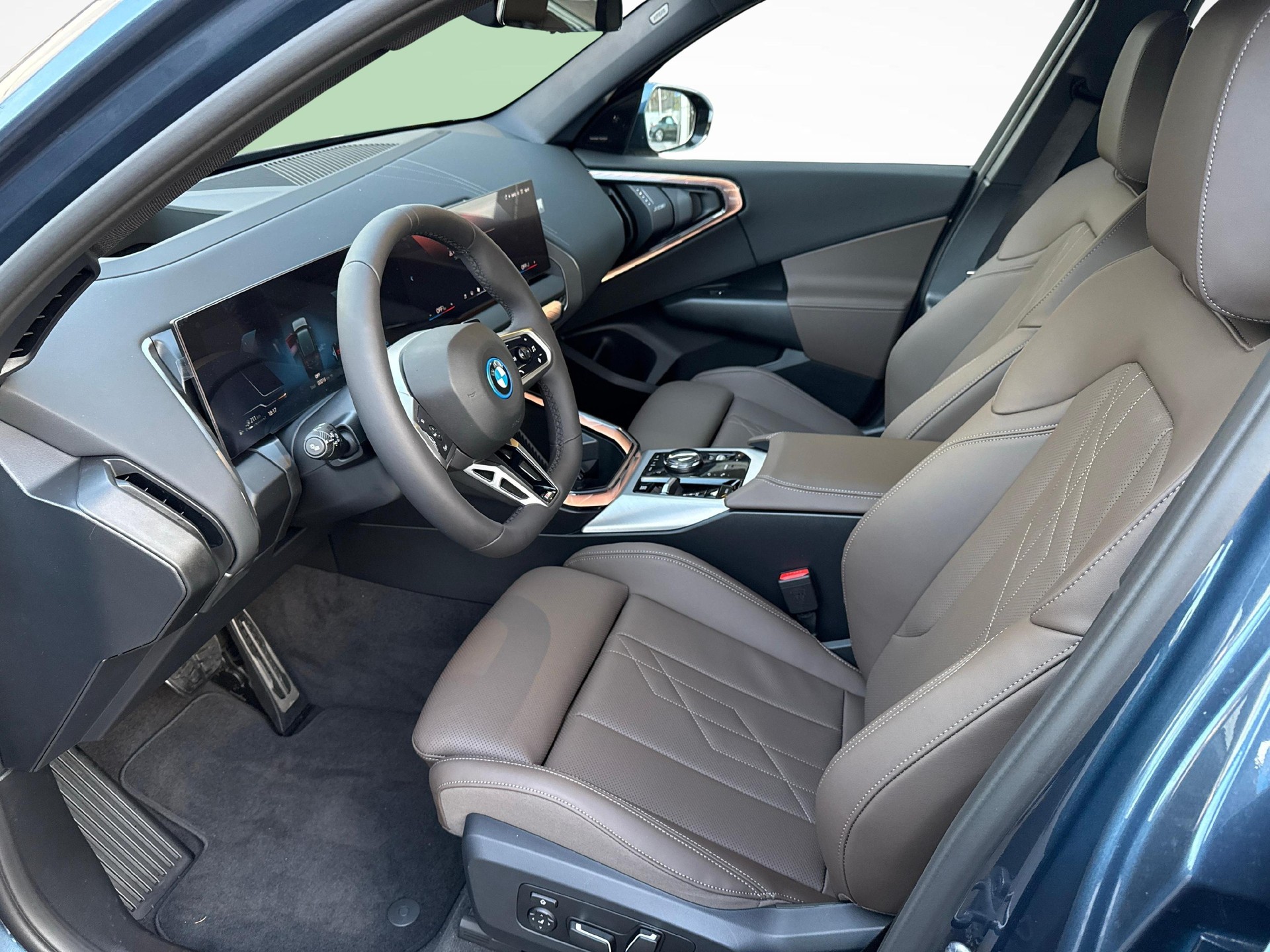 BMW X3 30e xDrive-image-8