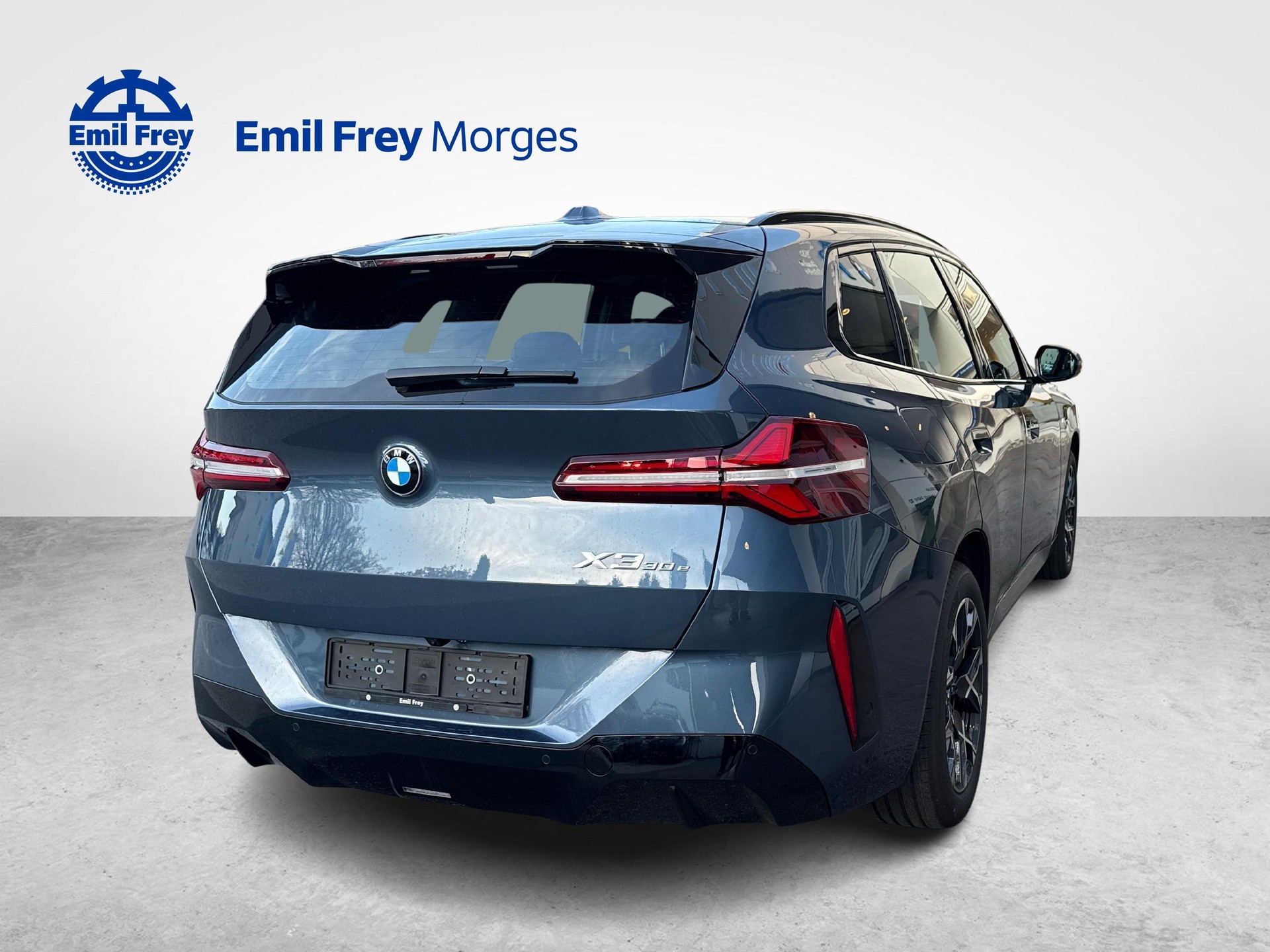 BMW X3 30e xDrive-image-2
