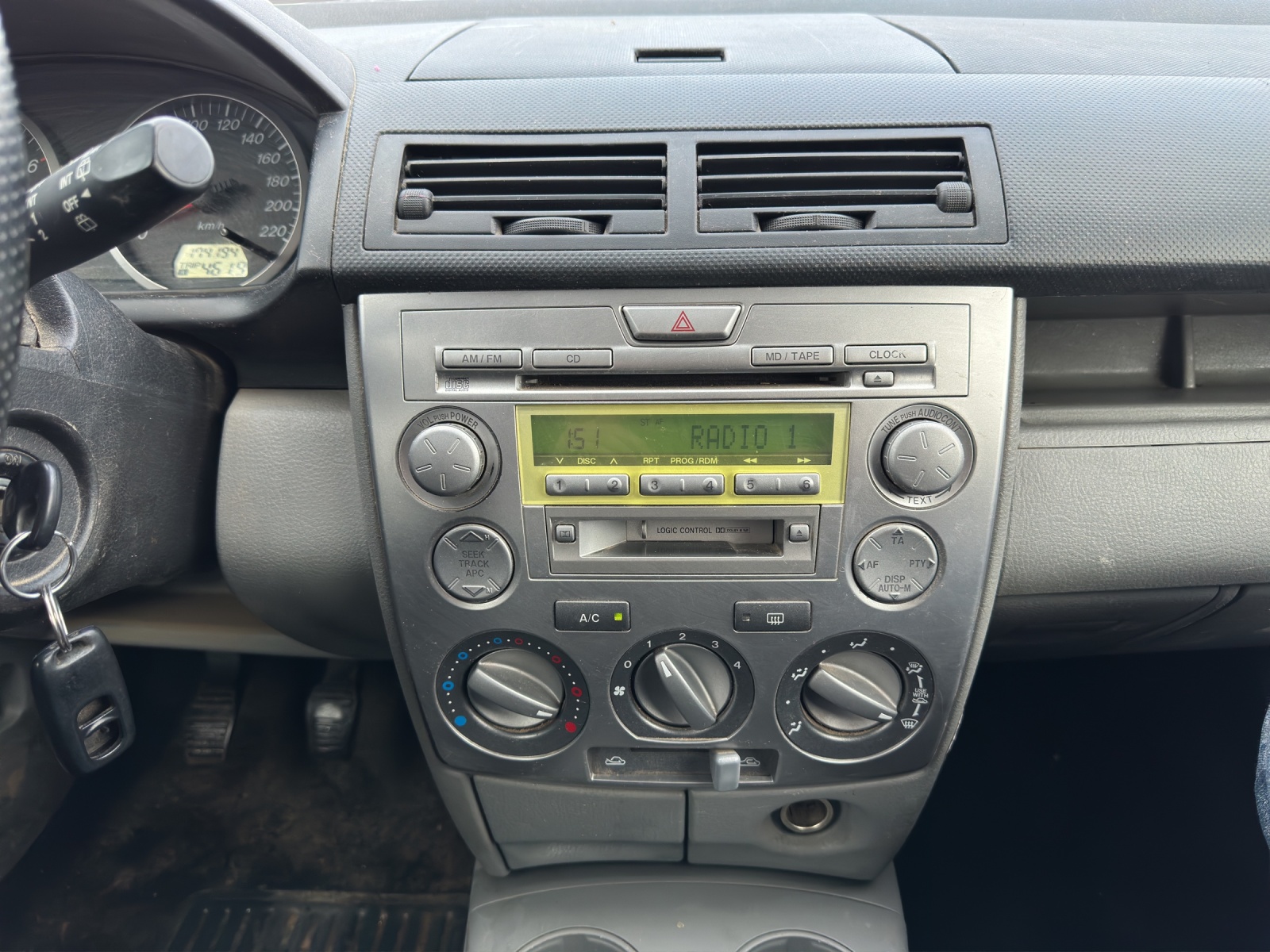 MAZDA 2 1.6i 16V Exclusive-image-10