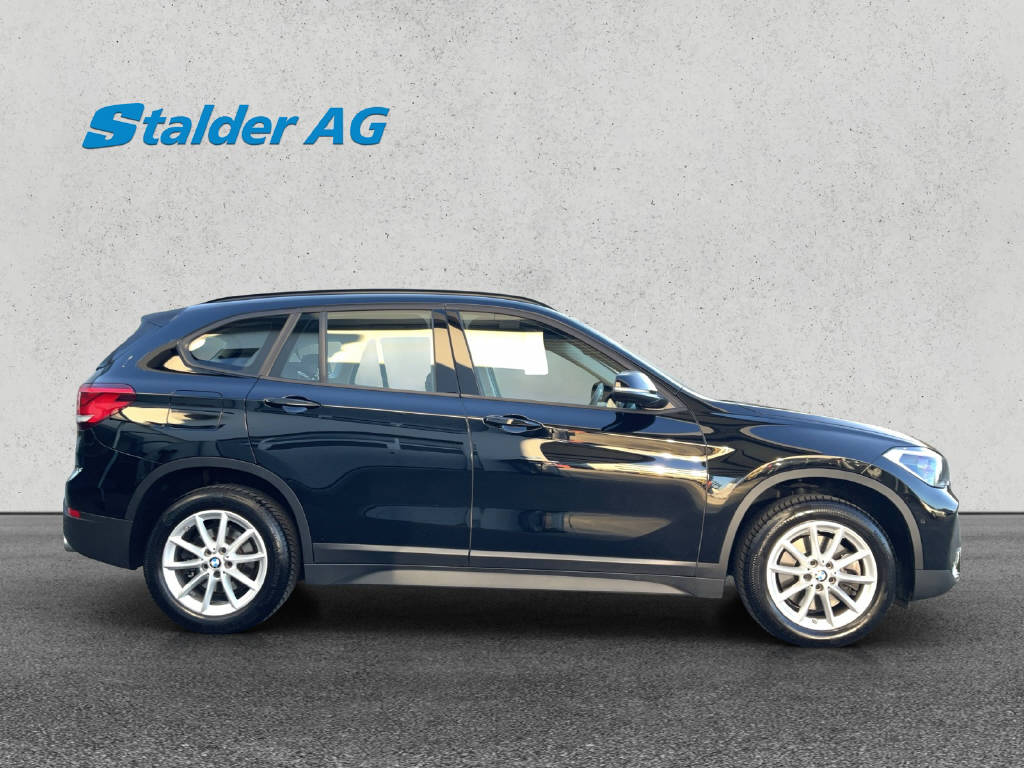 BMW X1 20i xDrive-image-6