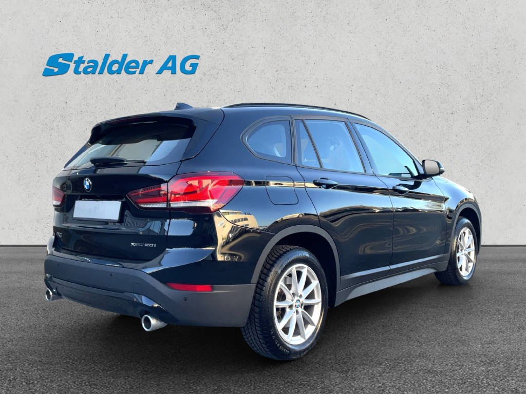 BMW X1 20i xDrive-image-5