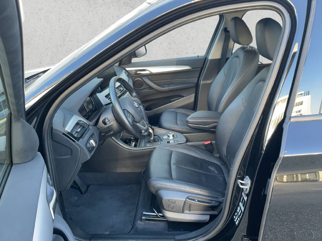 BMW X1 20i xDrive-image-8