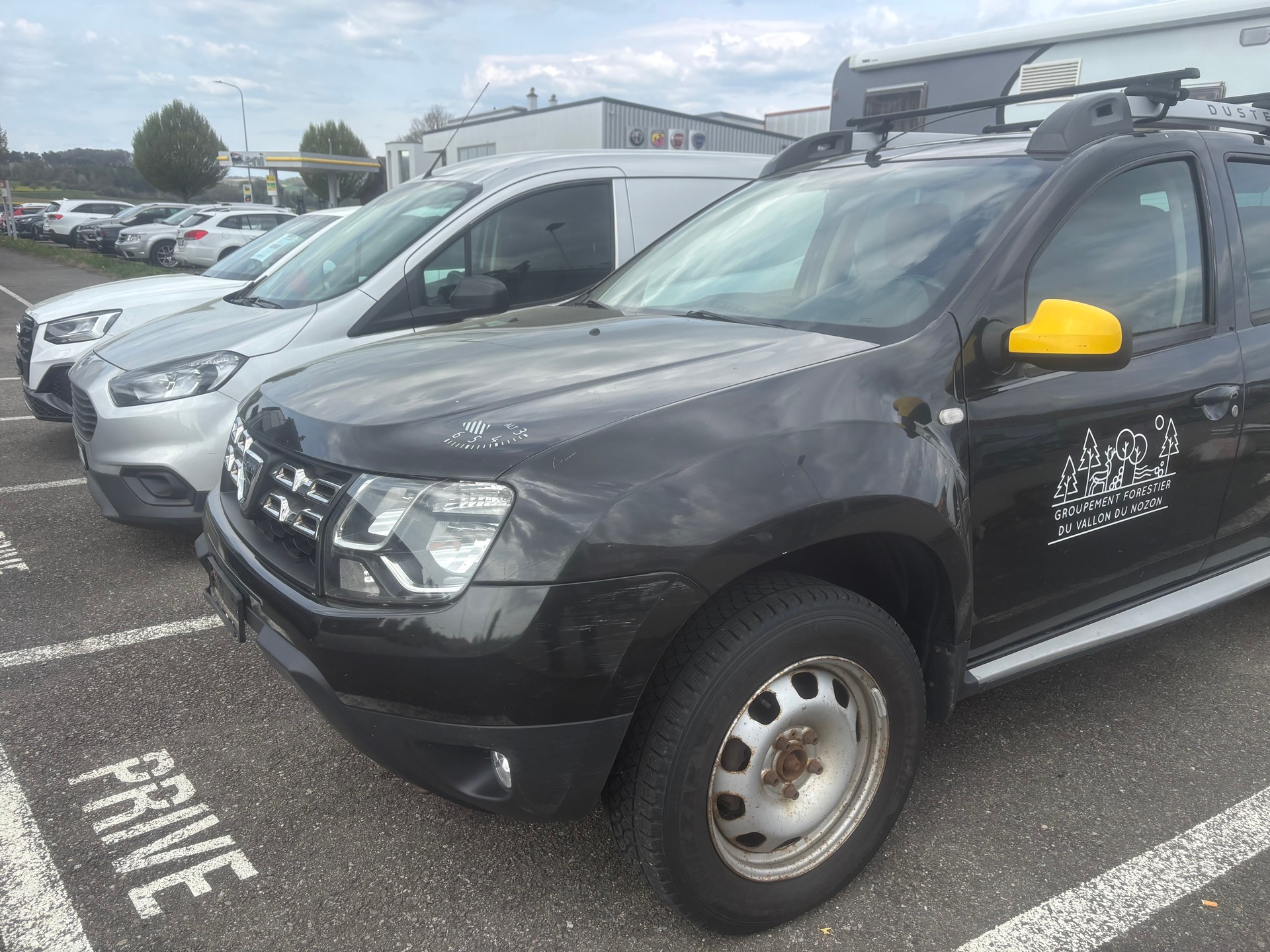 DACIA Duster 1.5 dCi Celebration 4x4-image-3