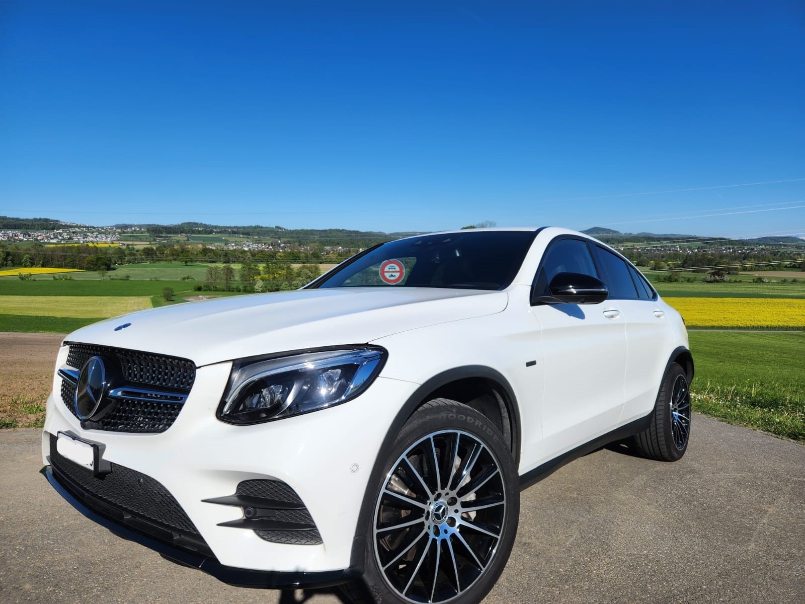 MERCEDES-BENZ GLC Coupé 350 e AMG Line 4Matic 7G-Tronic-image-1