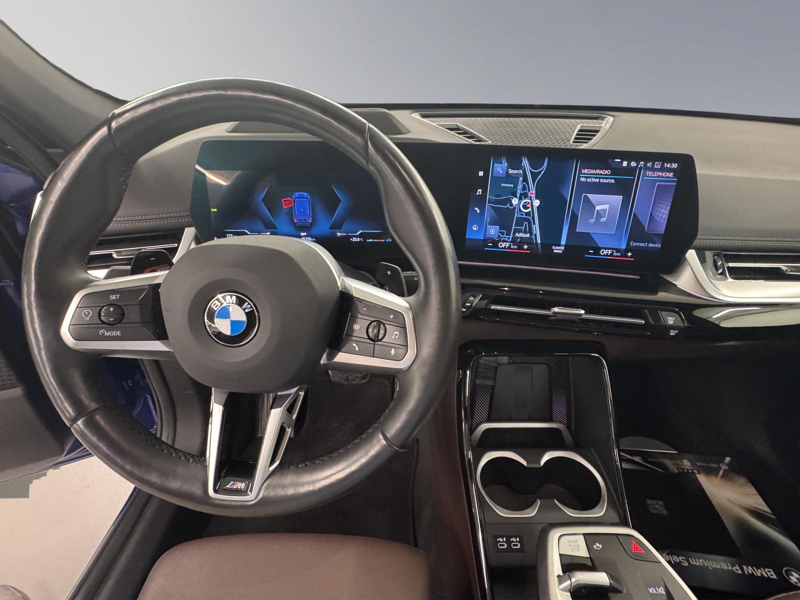 BMW X1 23i xDrive paddles-image-17