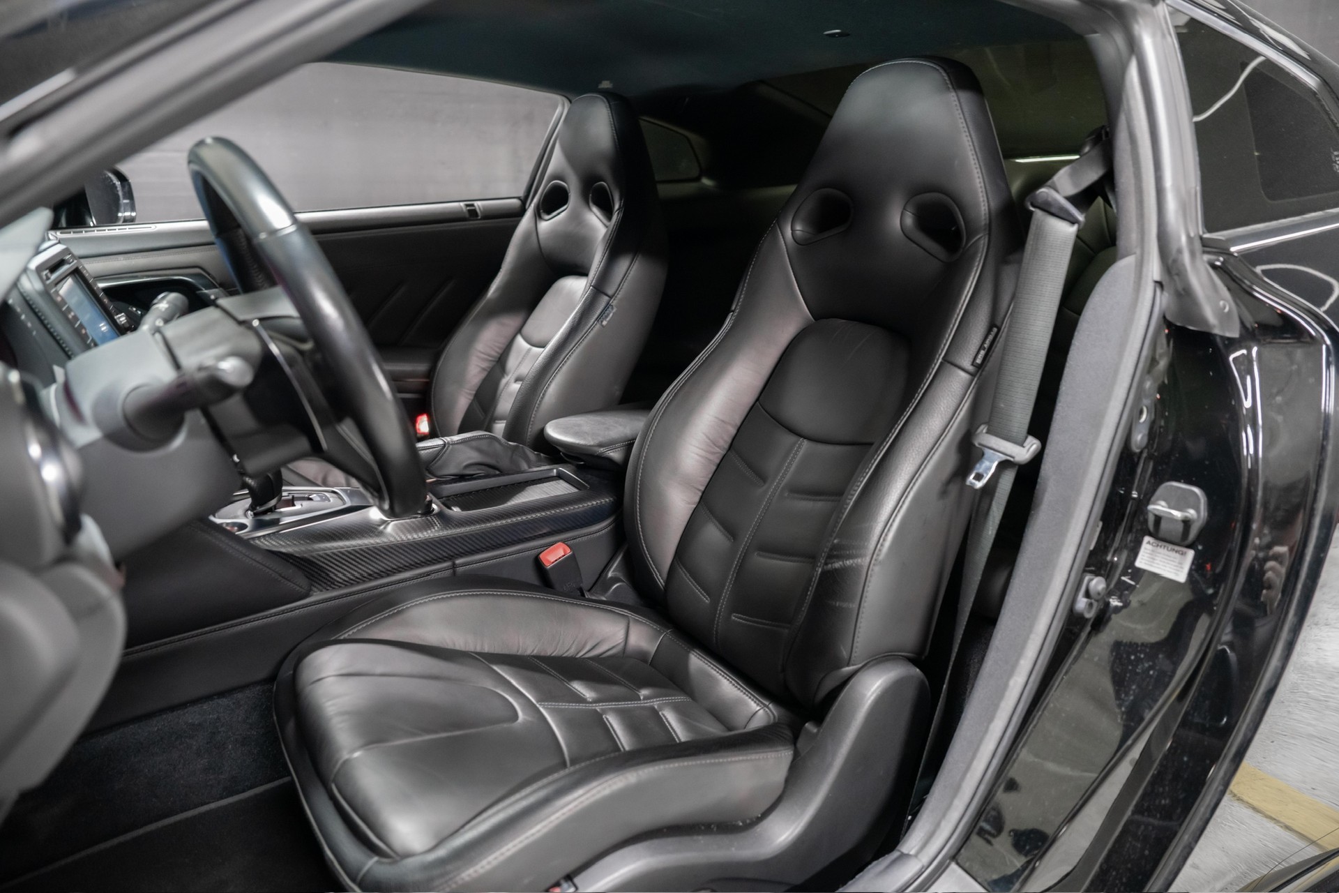 NISSAN GT-R 3.8 V6 Biturbo Presitge Edition-image-3
