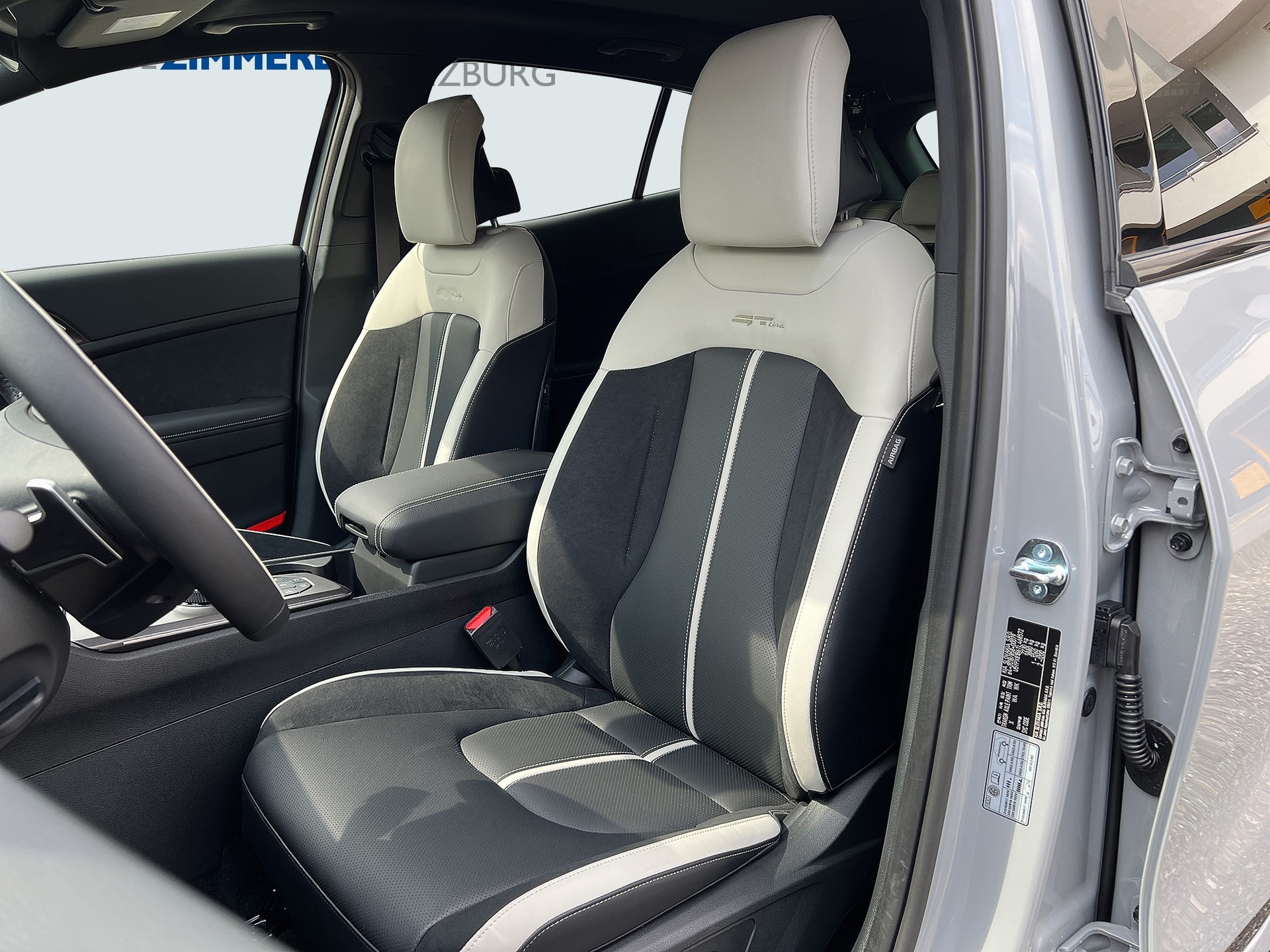 KIA Sportage 1.6T-GDi HEV GT-Line 4x4 A-image-11