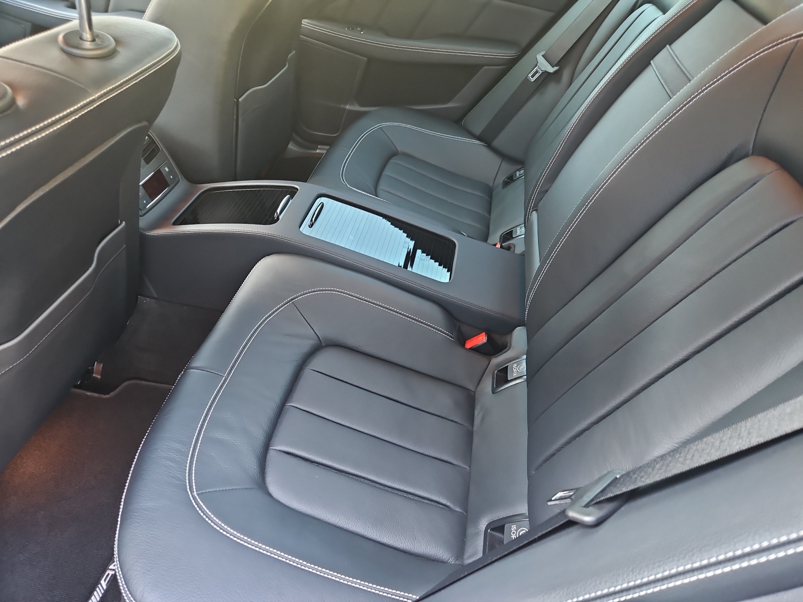 MERCEDES-BENZ CLS 350 d 4Matic 9G-Tronic-image-7