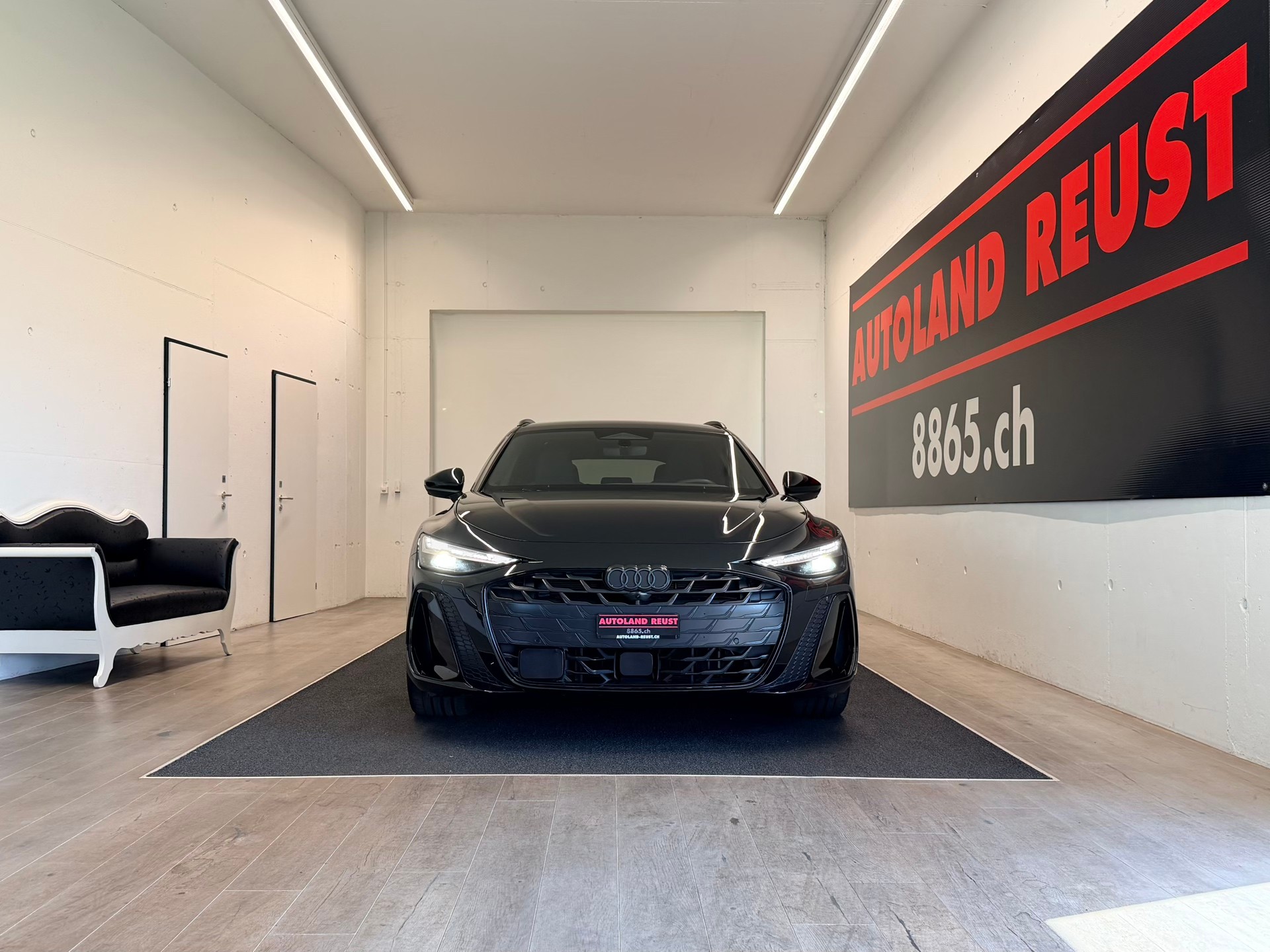 AUDI A6 Avant TFSI quattro 270 kW S tronic-showroom-element-1