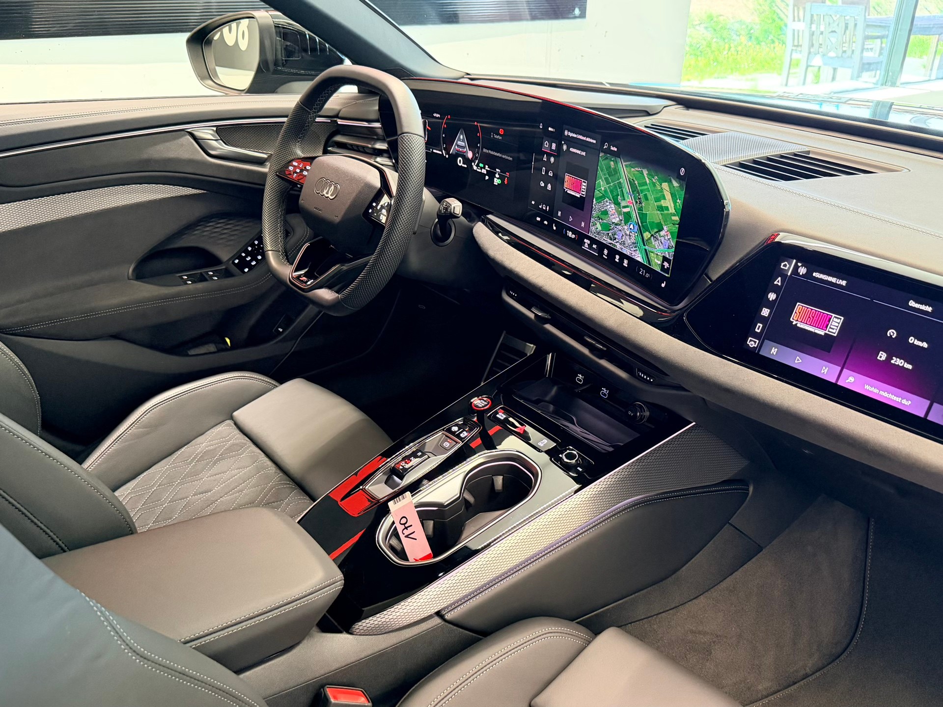 AUDI A6 Avant TFSI quattro 270 kW S tronic-image-21