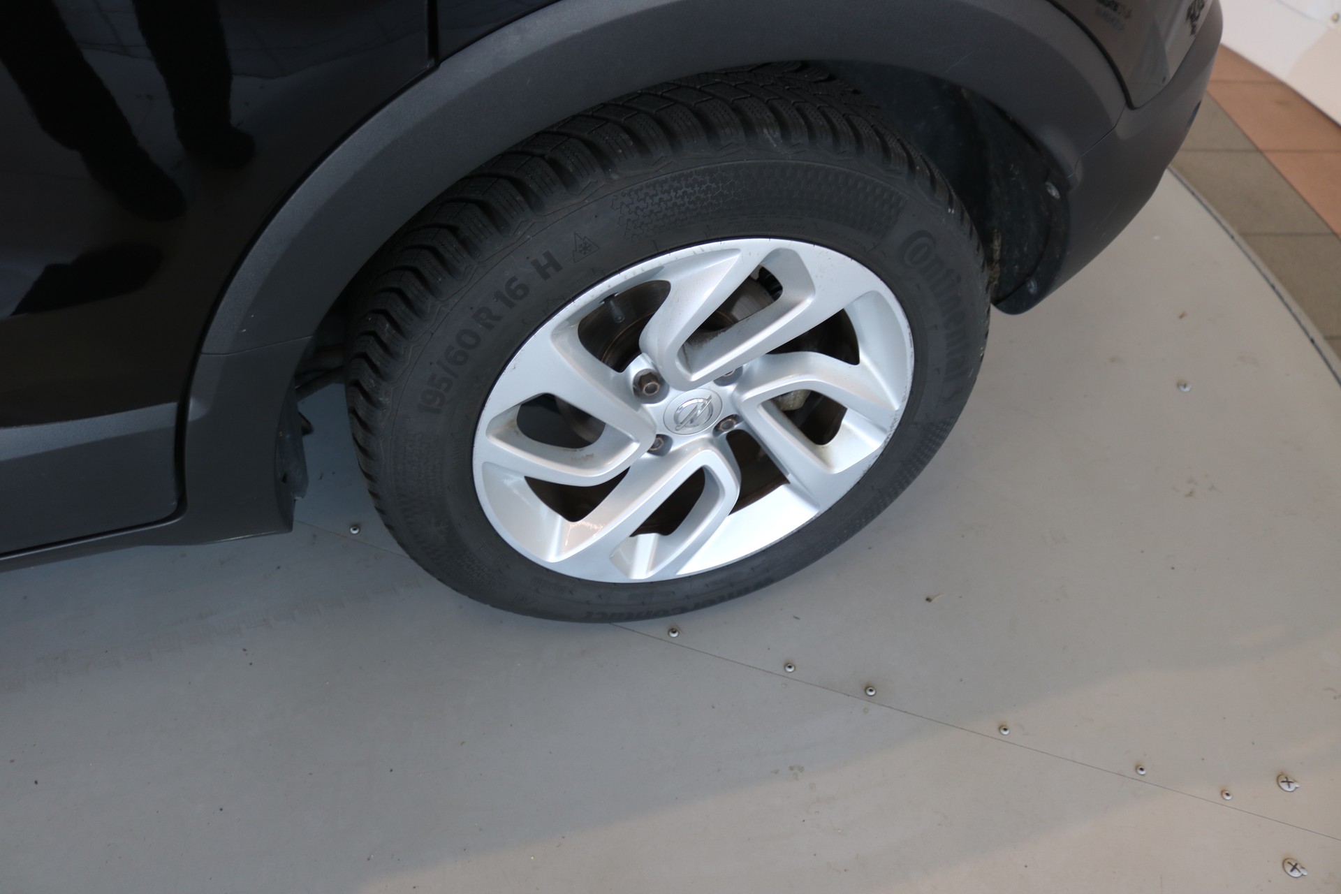 OPEL Crossland X 1.2i 120 Years Edition-image-40