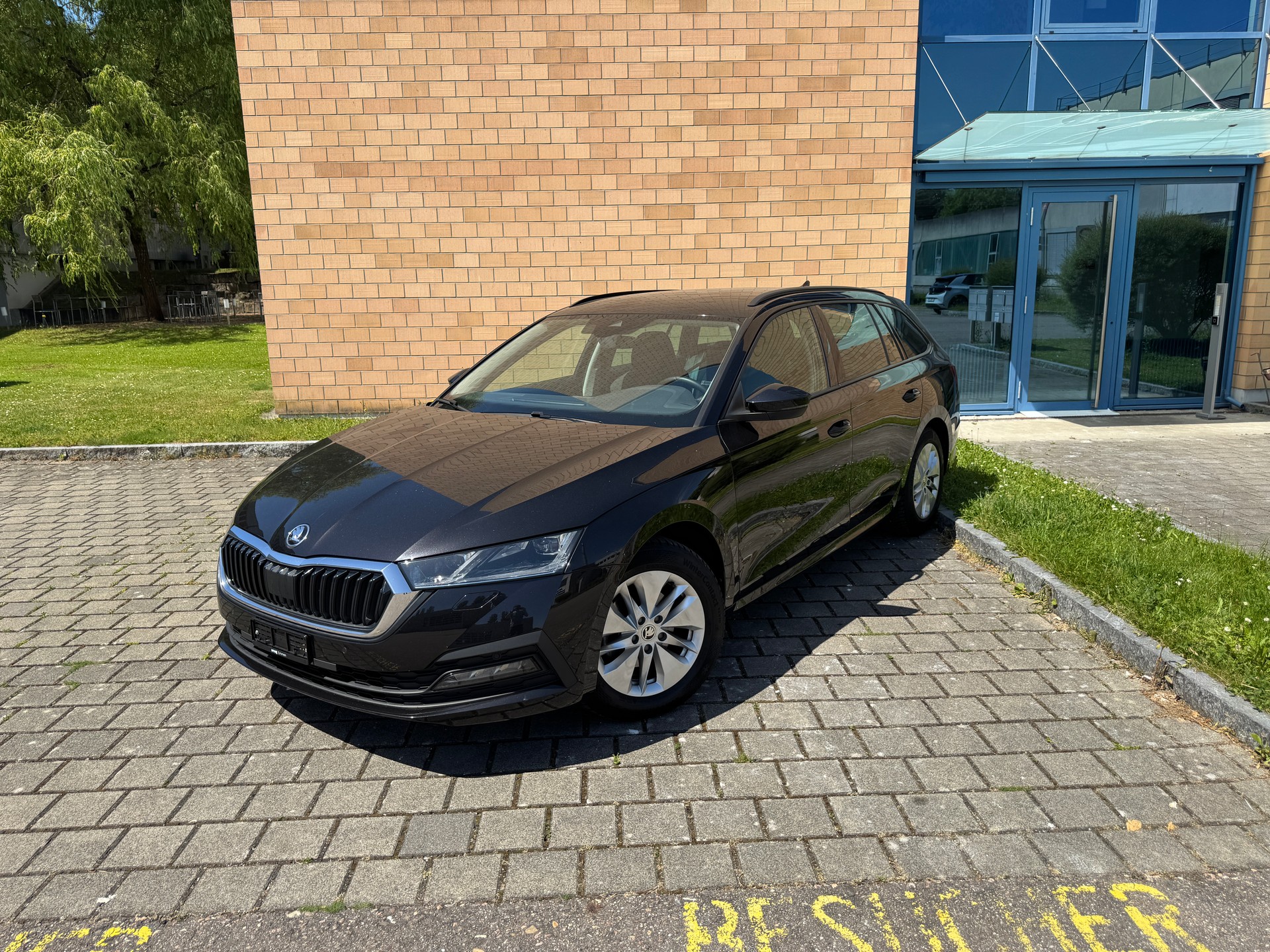 SKODA Octavia Combi 2.0 TDI DSG Ambition