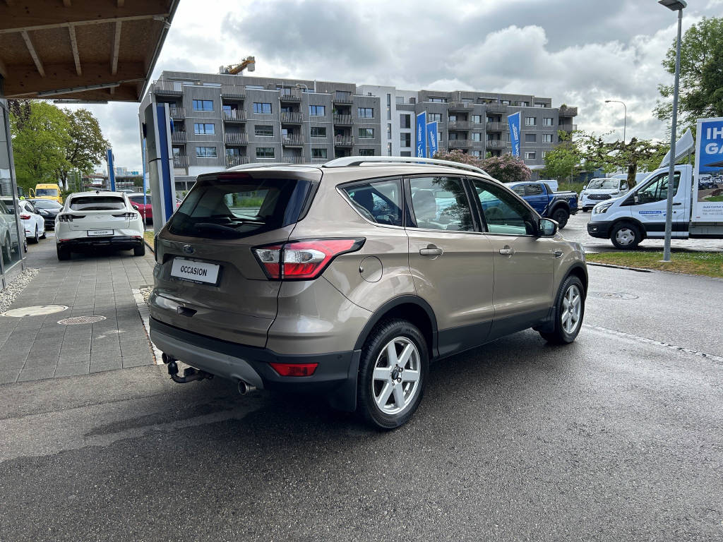 FORD Kuga 1.5 EcoB 150 Trend+ 2WD-image-2