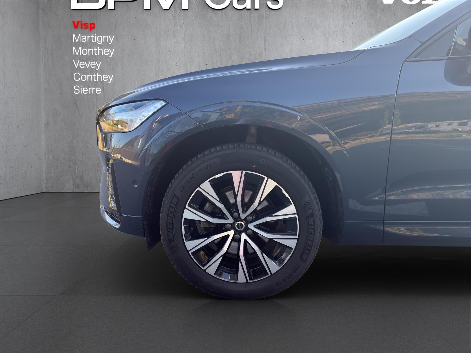 Image VOLVO XC60 XC60 B5 Benzin Mild Hybrid AWD Plus Dark Geartronic
