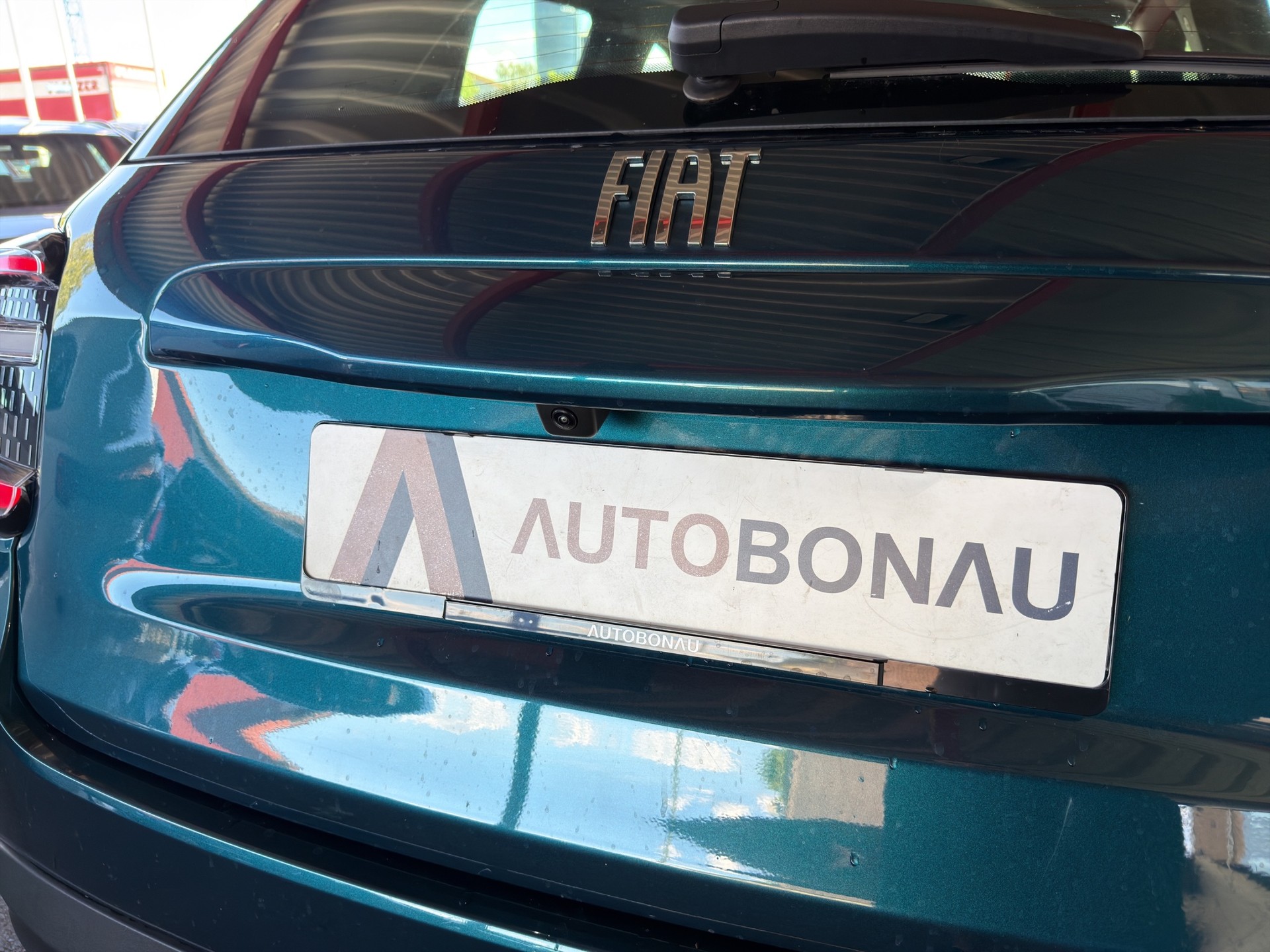 FIAT 600 1.2 Hybrid 145 Cult-image-32