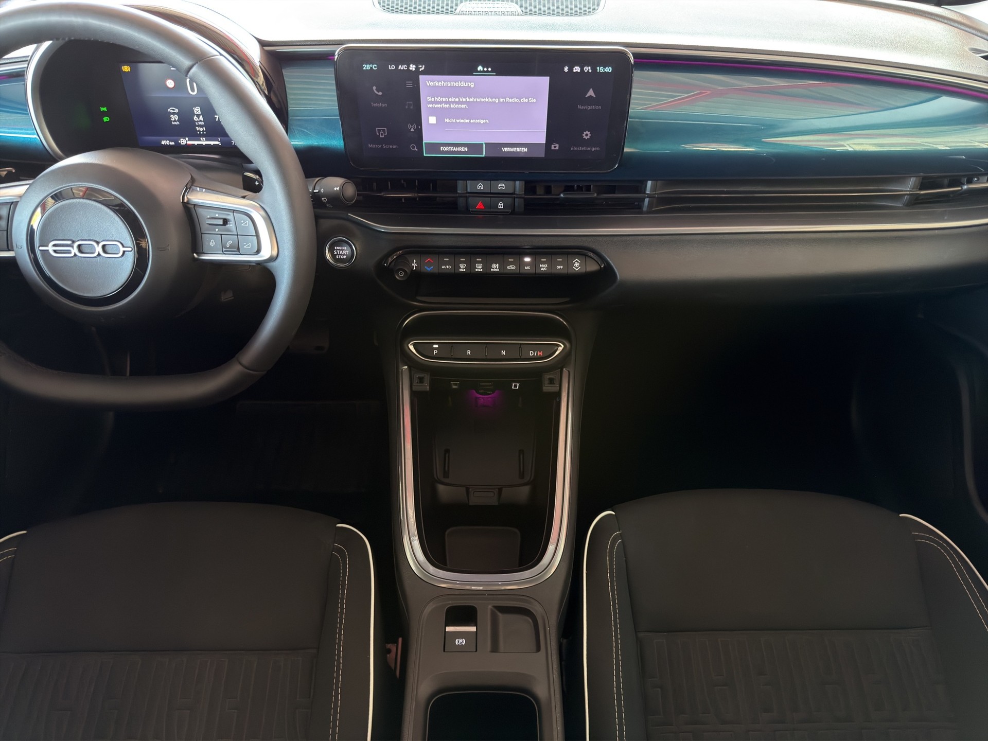 FIAT 600 1.2 Hybrid 145 Cult-image-19