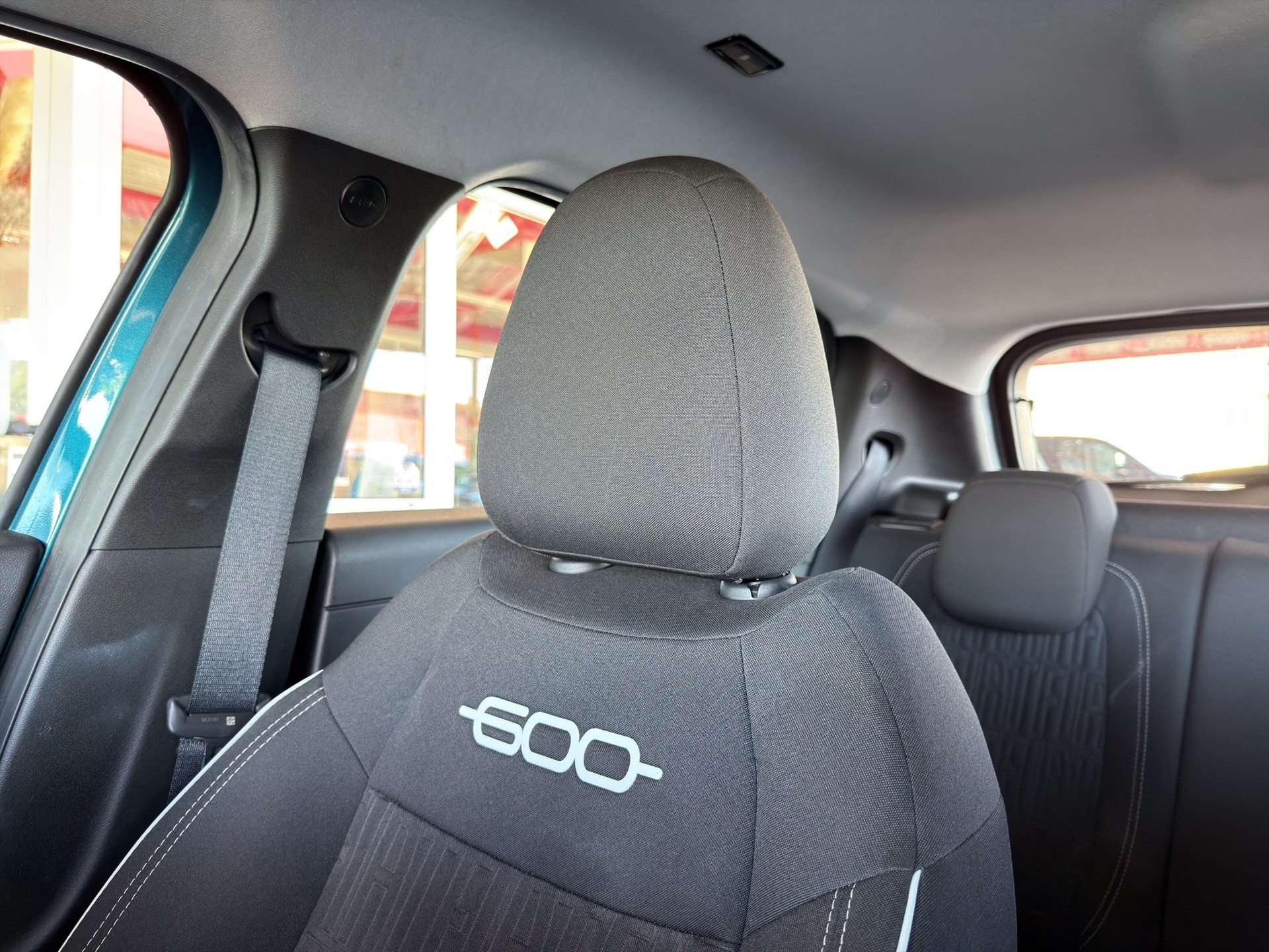 FIAT 600 1.2 Hybrid 145 Cult-image-39