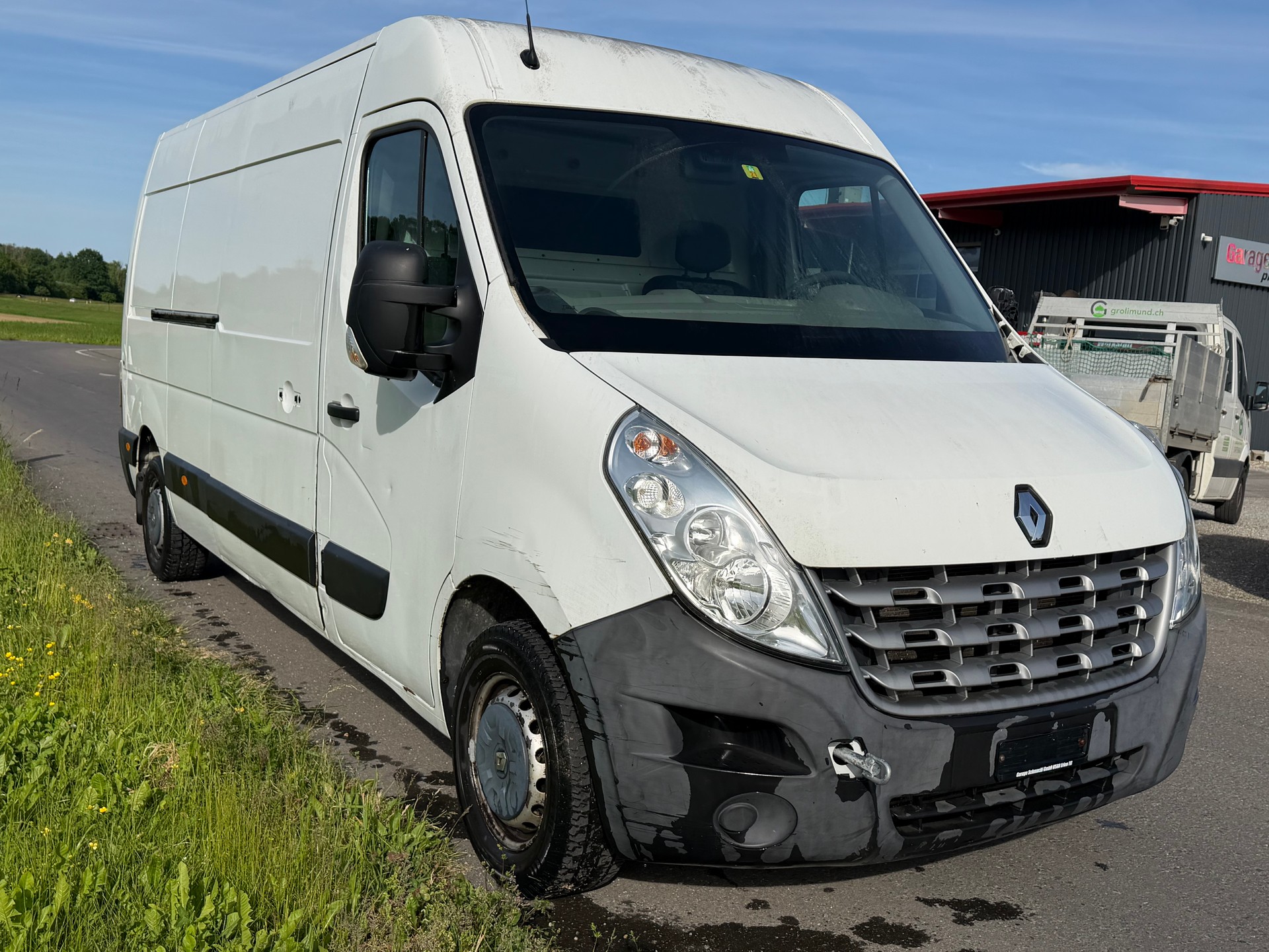 RENAULT Master T35 2.3dCi L3H2-image-0