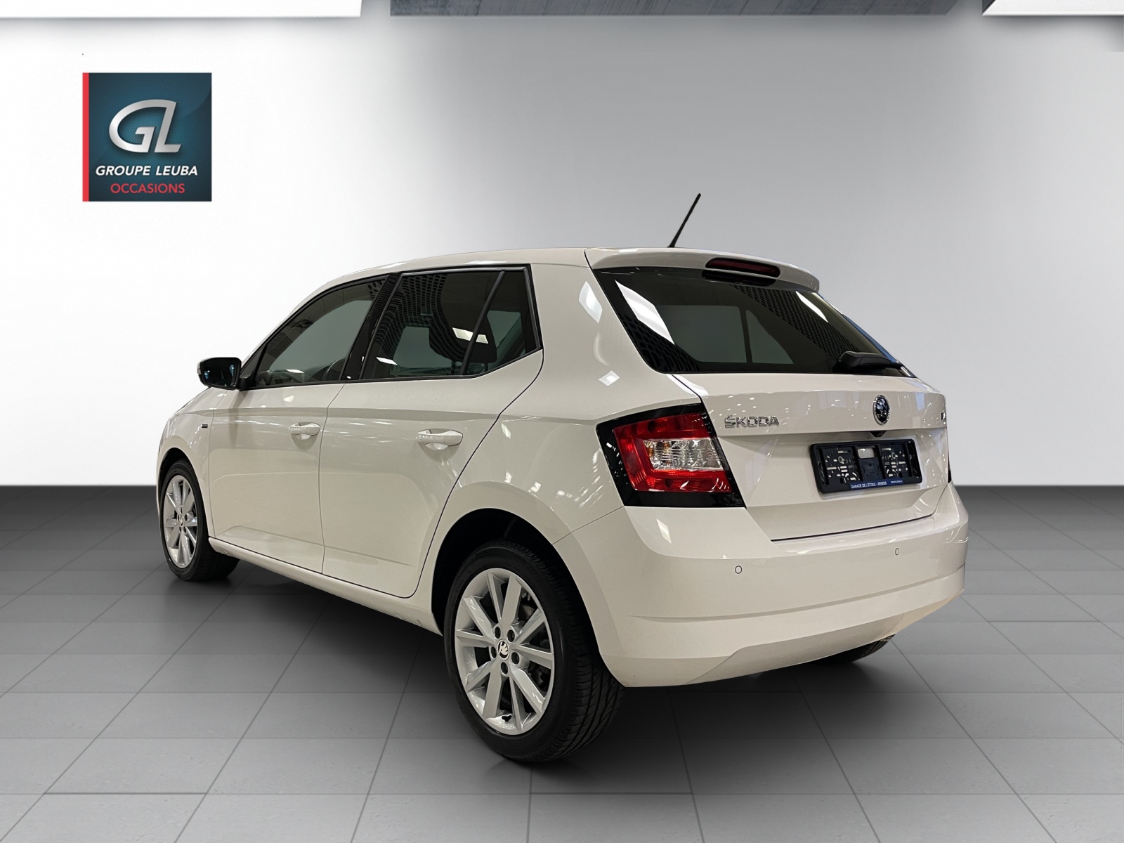 SKODA Fabia 1.0 TSI Ambition-image-3