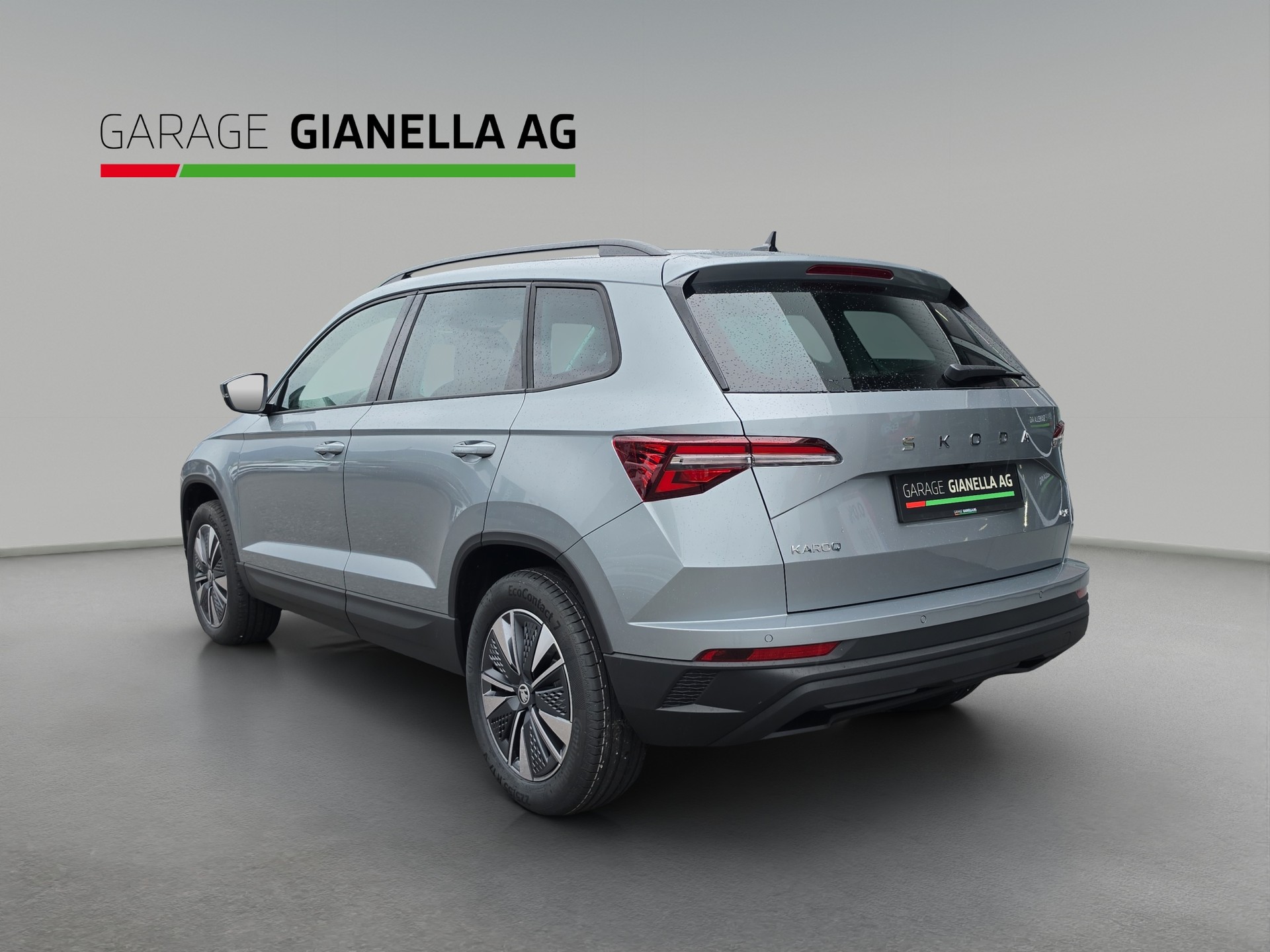SKODA Karoq 2.0 TDI CR Dynamic 4x4 DSG-image-2