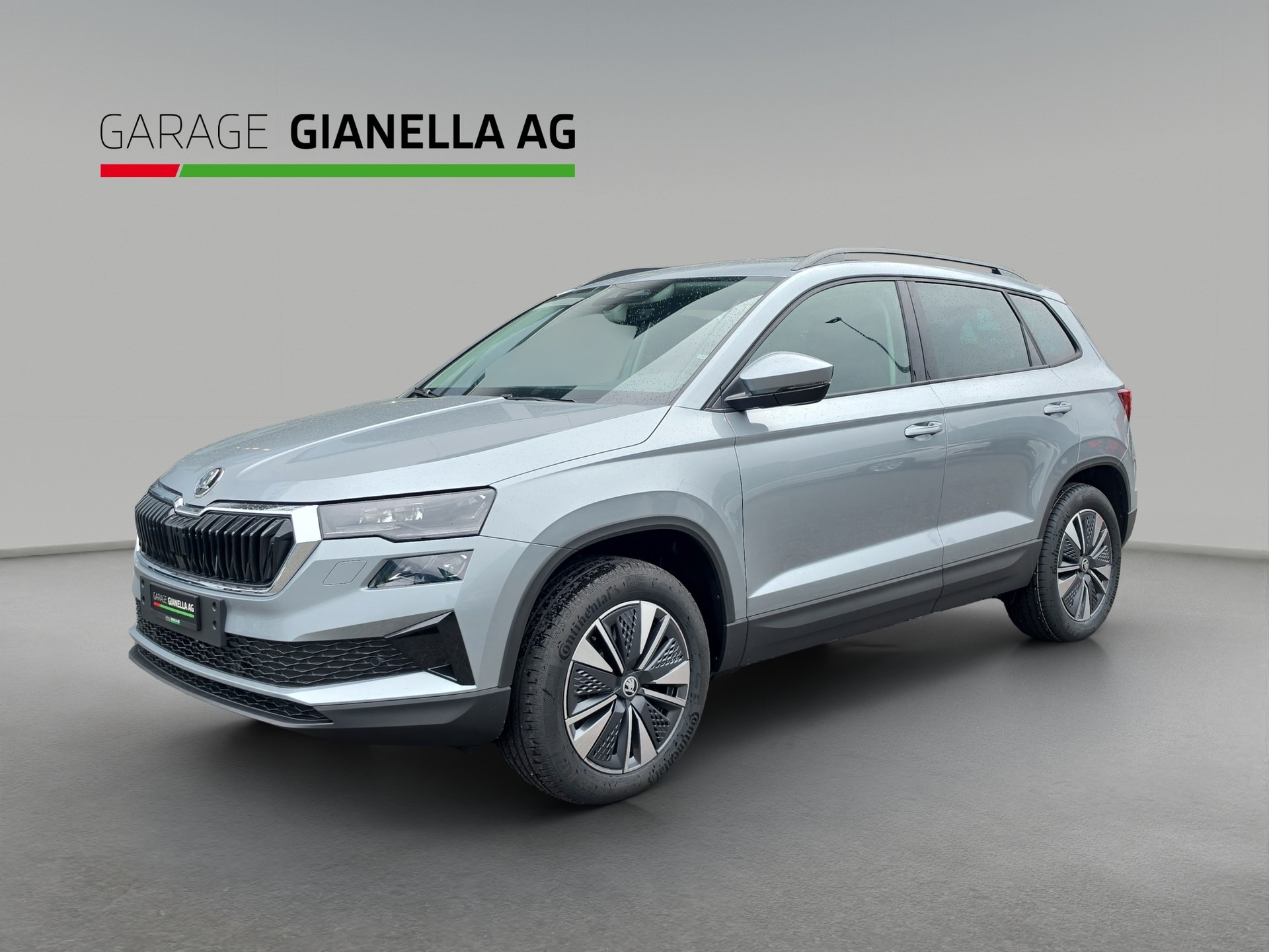 SKODA Karoq 2.0 TDI CR Dynamic 4x4 DSG-image-0