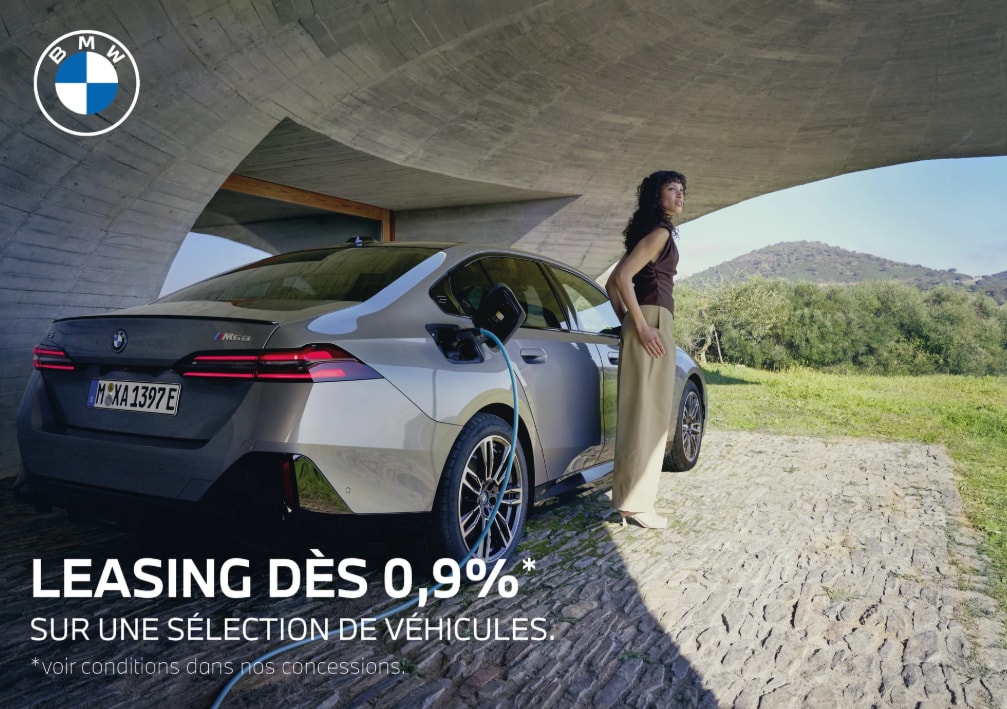 BMW 330e xDrive Pure M Sport Steptronic-showroom-element-1