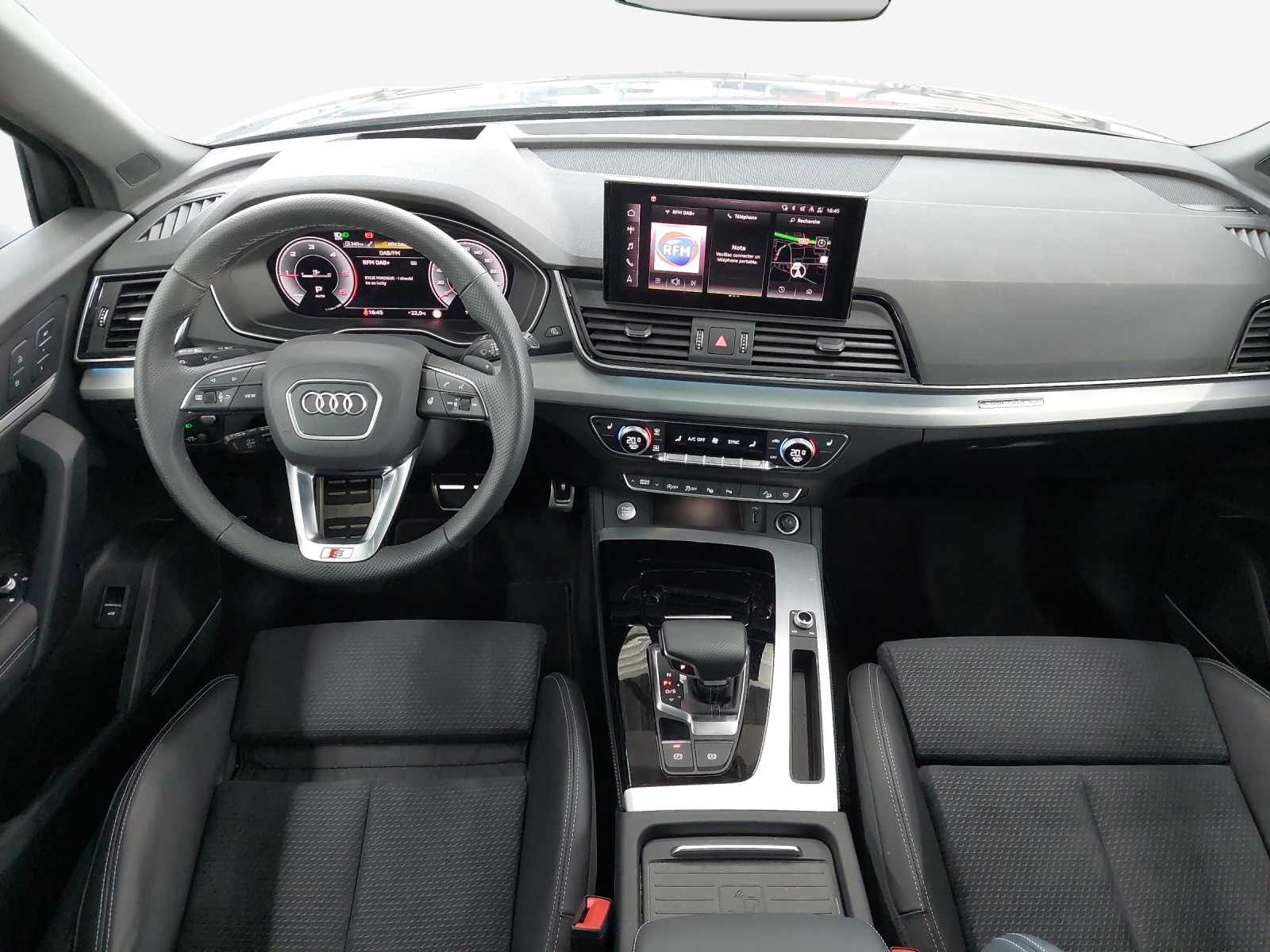AUDI Q5 40 TDI Black Edition quattro S-tronic-image-8