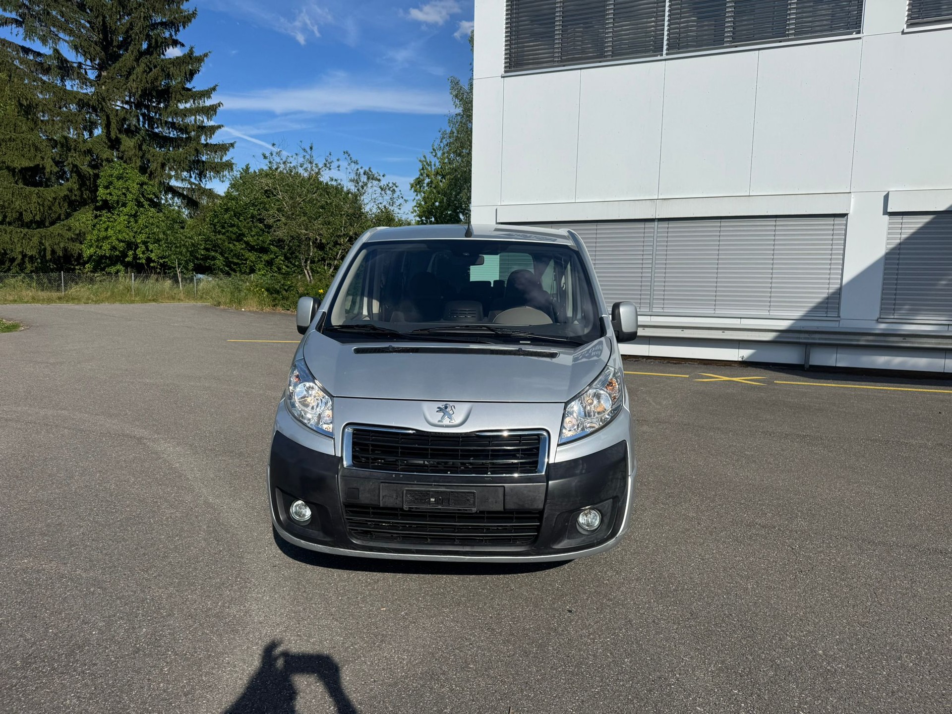 PEUGEOT EXPERT Tepee 2.0 HDi Allure L2-image-1