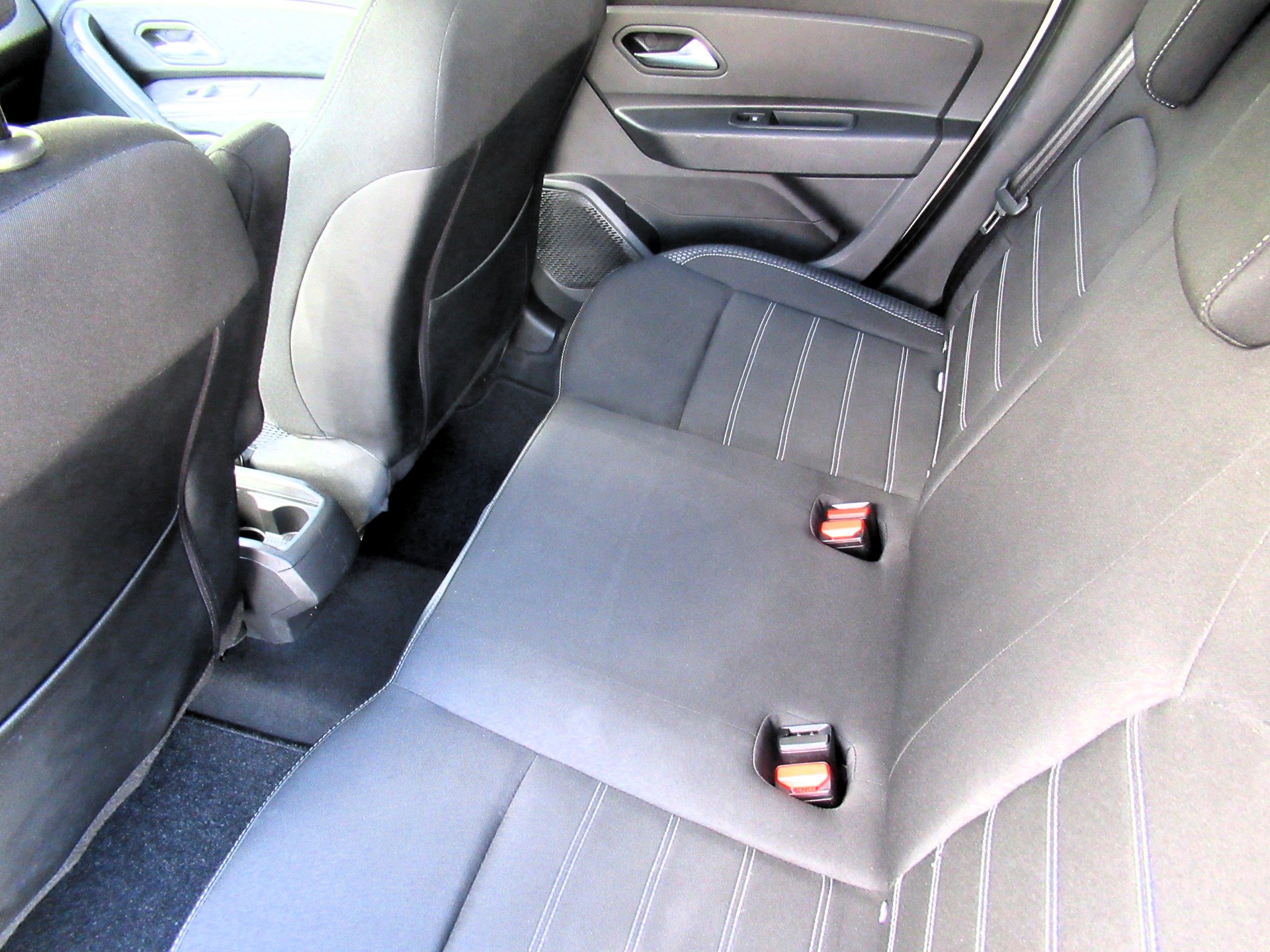 DACIA Duster TCe 125 Prestige 4x2-image-6