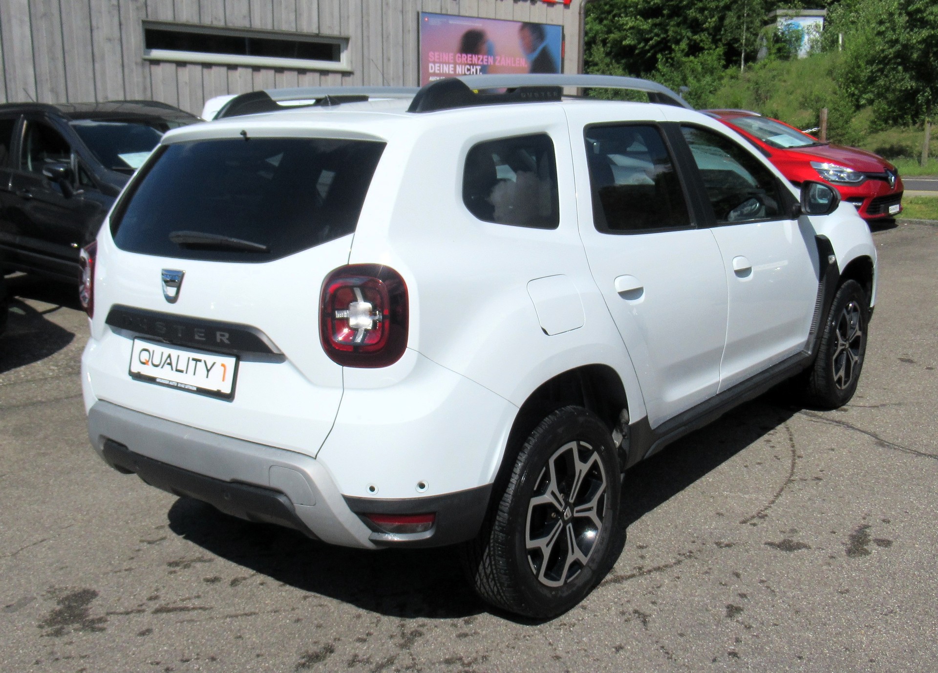 DACIA Duster TCe 125 Prestige 4x2-image-2