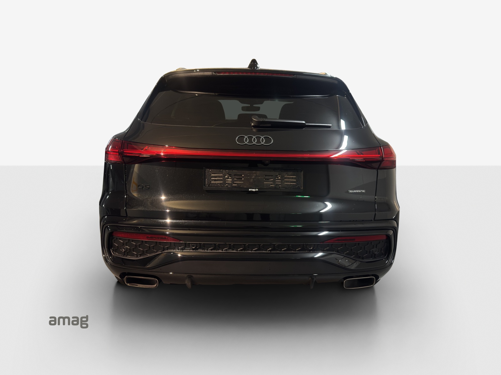 AUDI Q5 e-hybrid quattro 270 kW S-tronic-image-3