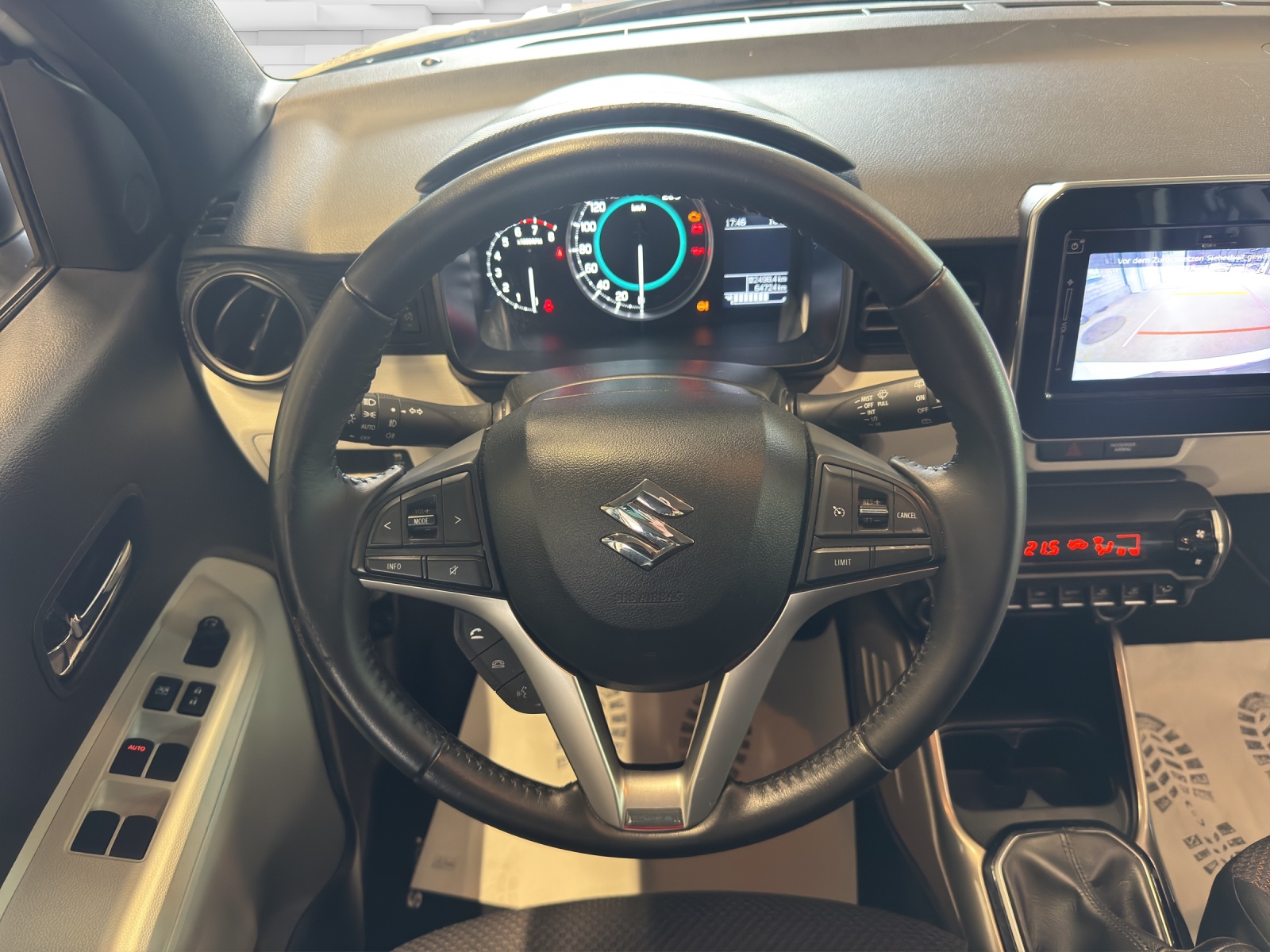 SUZUKI Ignis 1.2i Piz Sulai Top 4x4-image-11