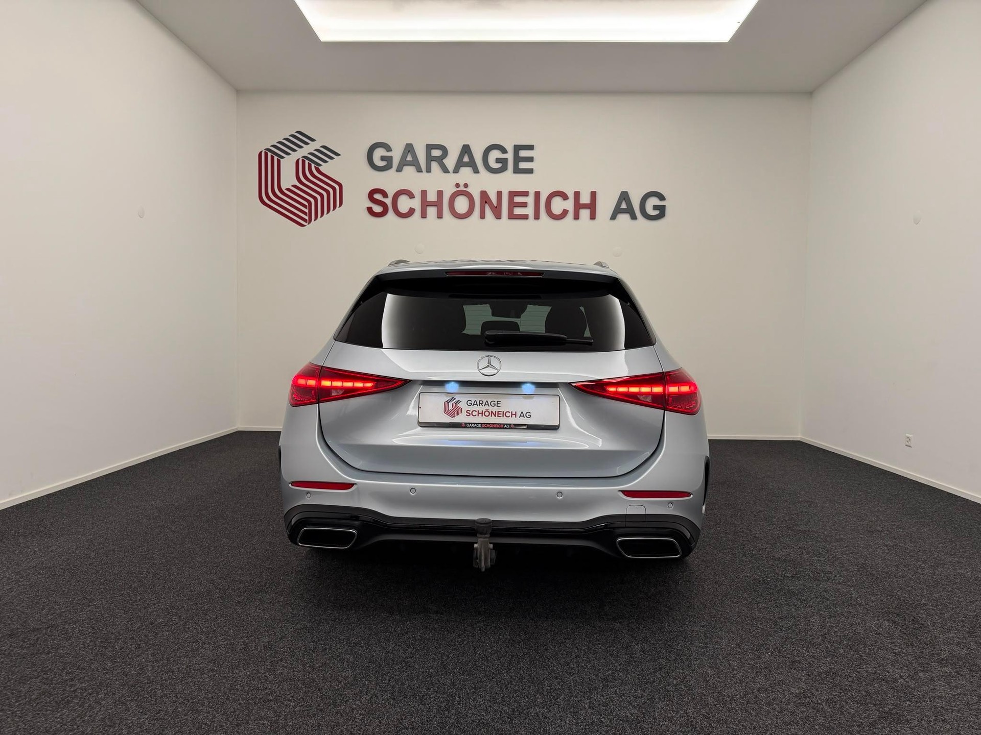 MERCEDES-BENZ C 220 d AMG Line 4matic Kombi-image-5