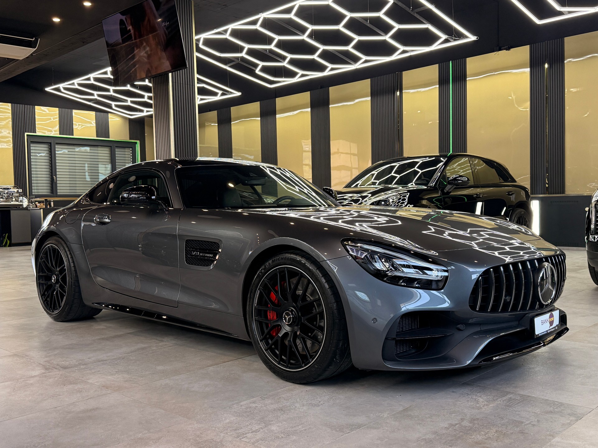 MERCEDES-BENZ AMG GT C Speedshift DCT-image-2