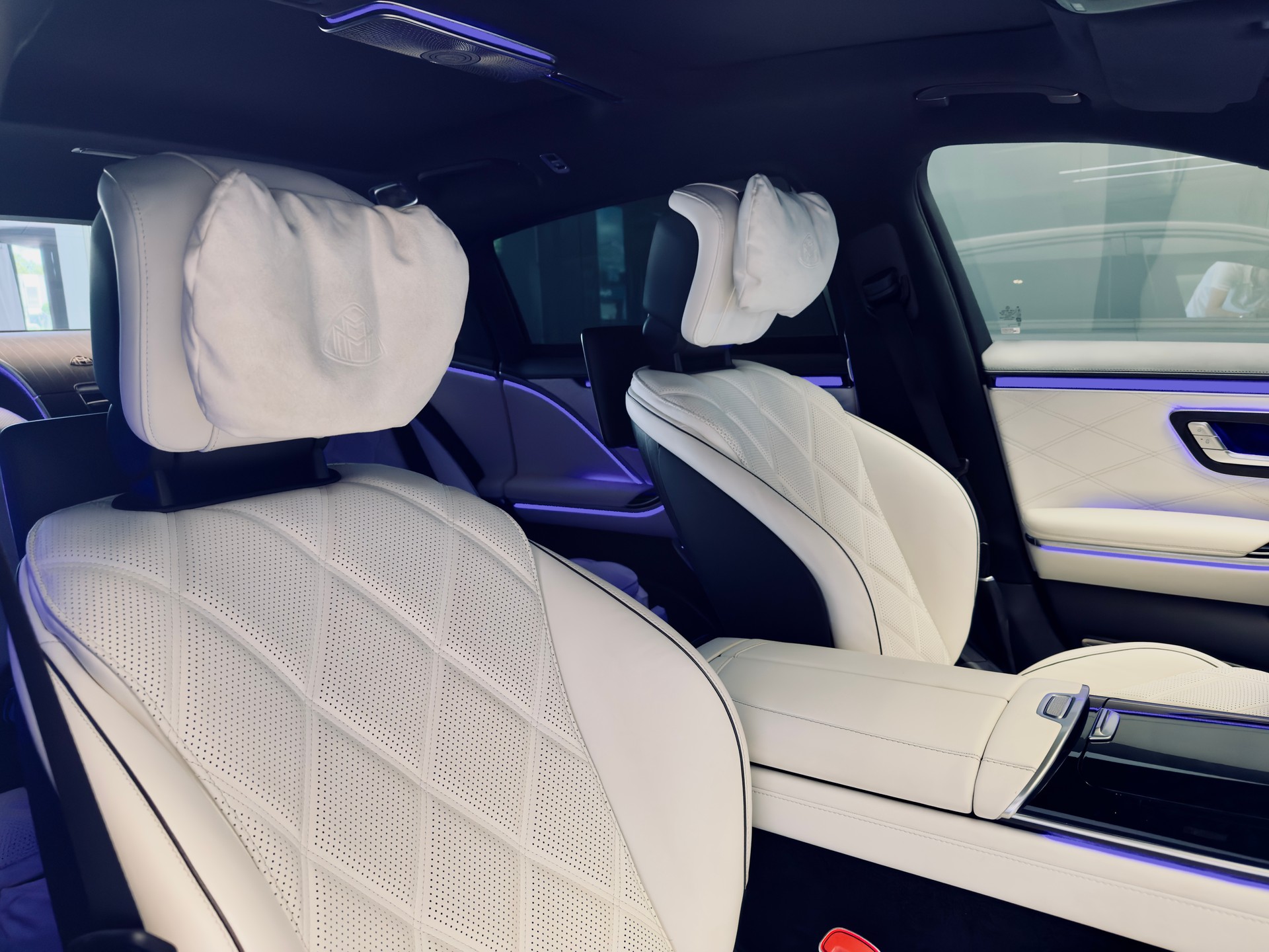 MERCEDES-BENZ MAYBACH-image-14
