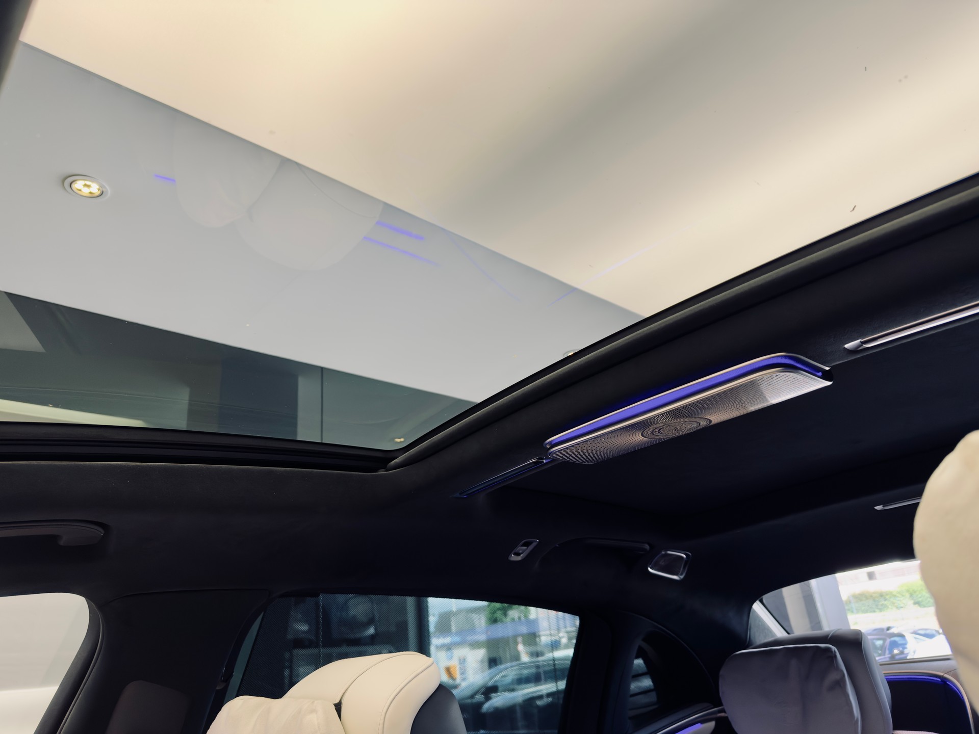 MERCEDES-BENZ MAYBACH-image-21