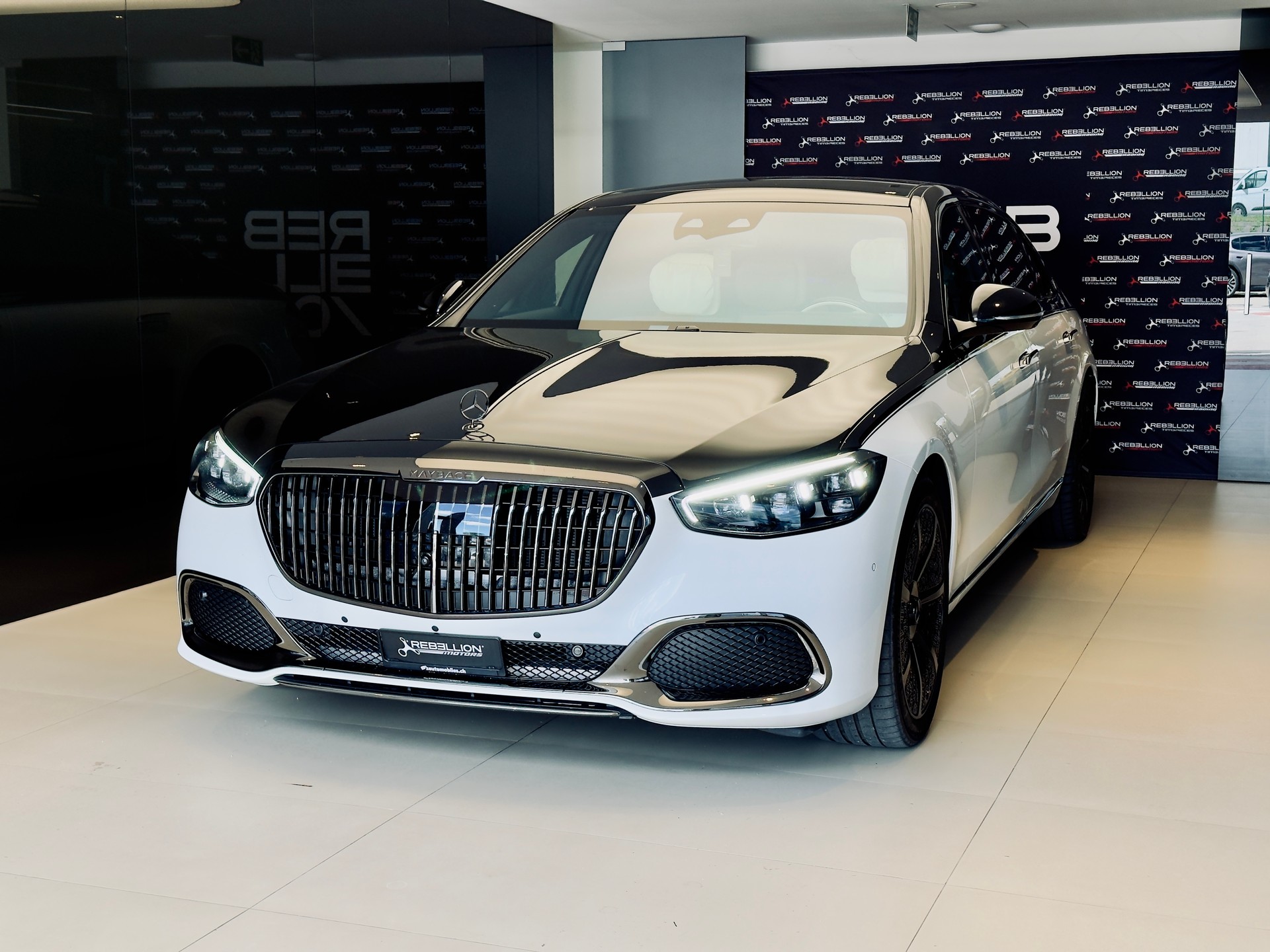 MERCEDES-BENZ MAYBACH-image-0