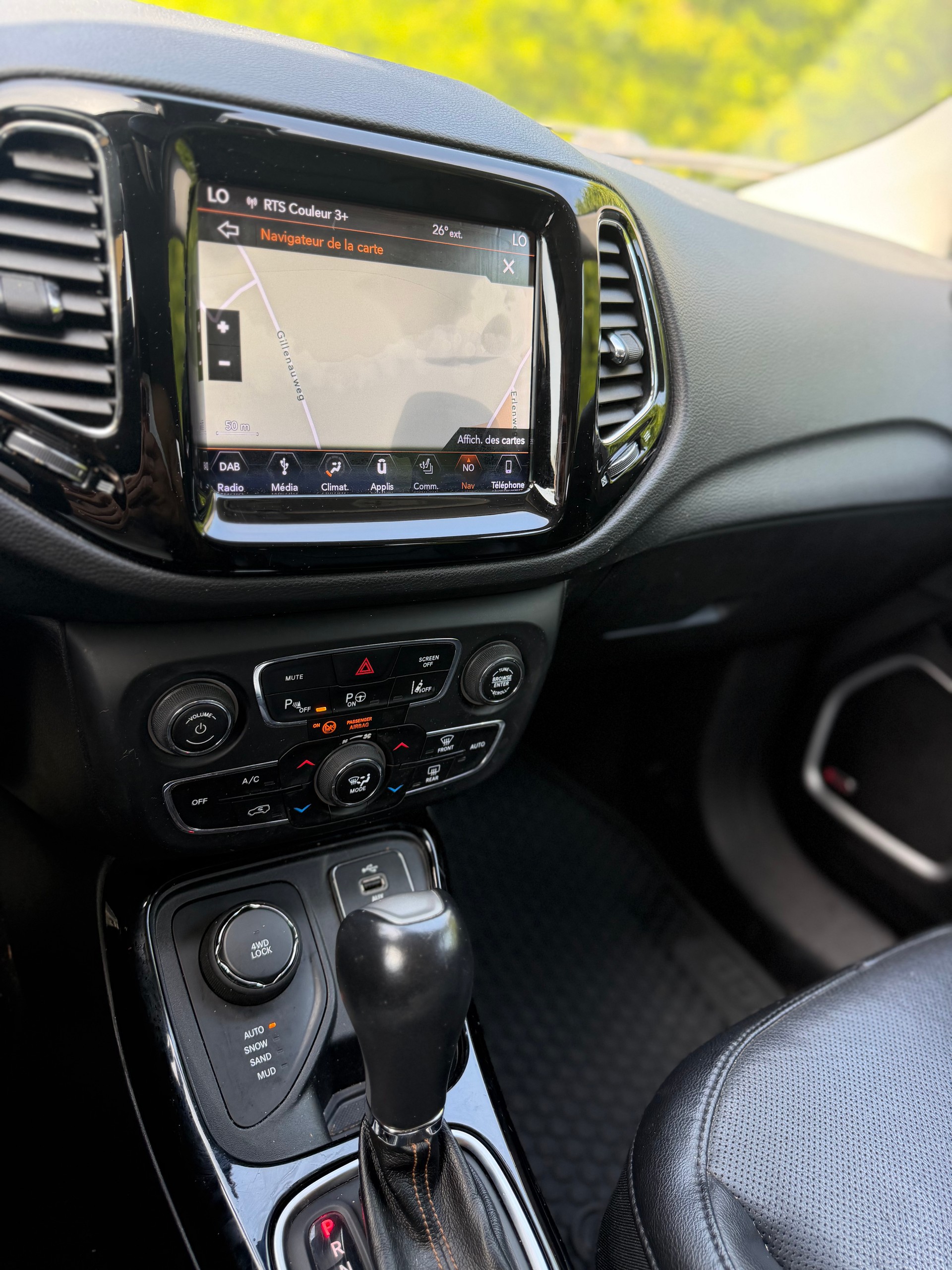 JEEP Compass 1.4 Turbo Opening Edition AWD 9ATX-image-8