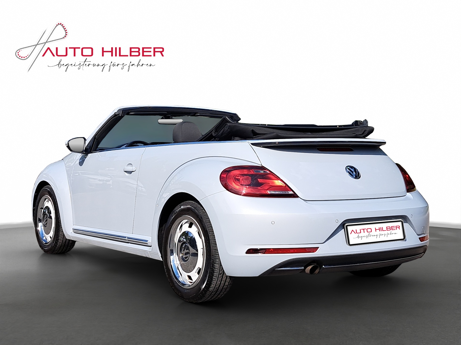 VW Beetle Cabriolet 1.2 TSI BMT-image-4